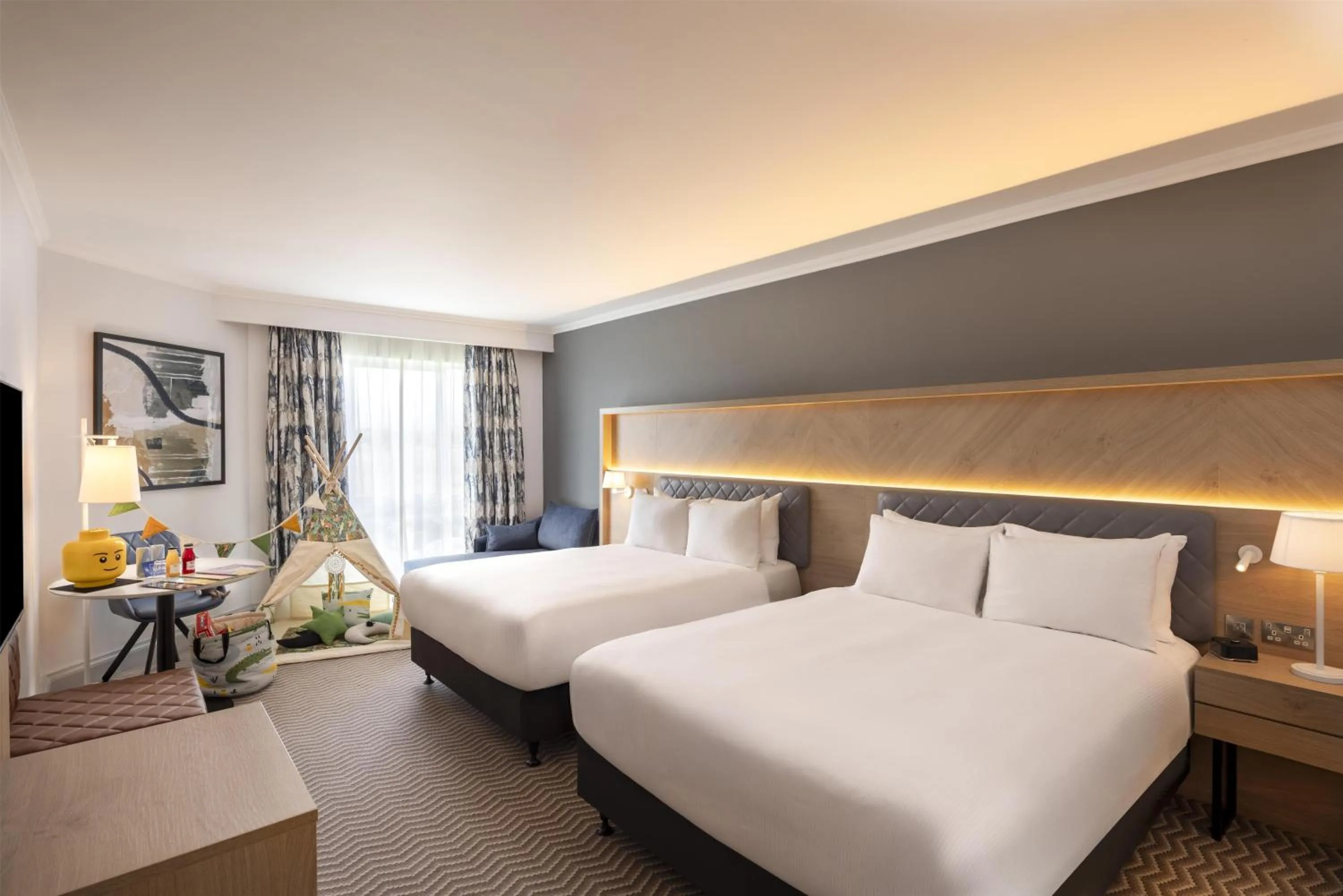 Bed in Hilton Northampton Hotel