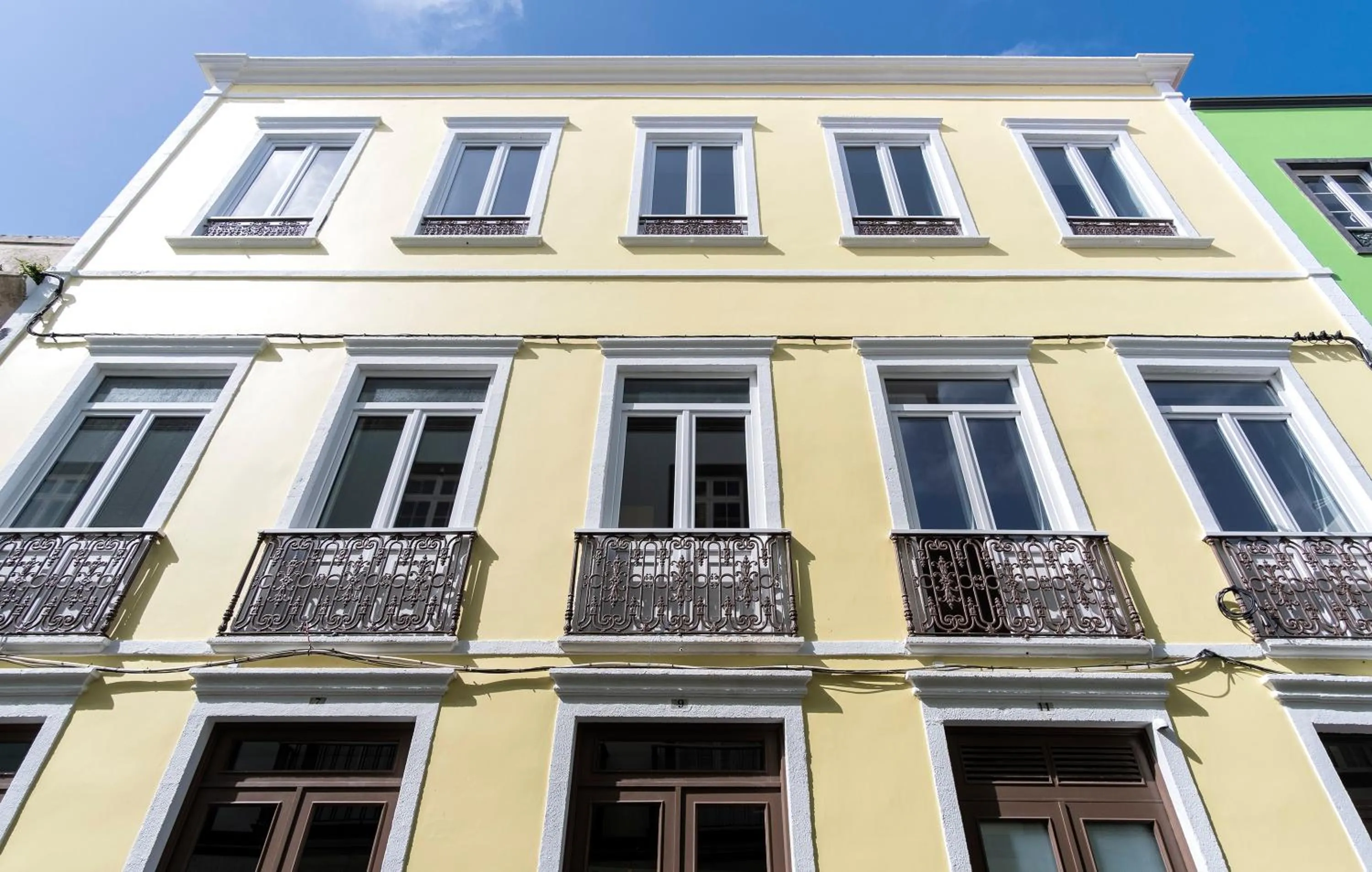 Property building in Pé Direito