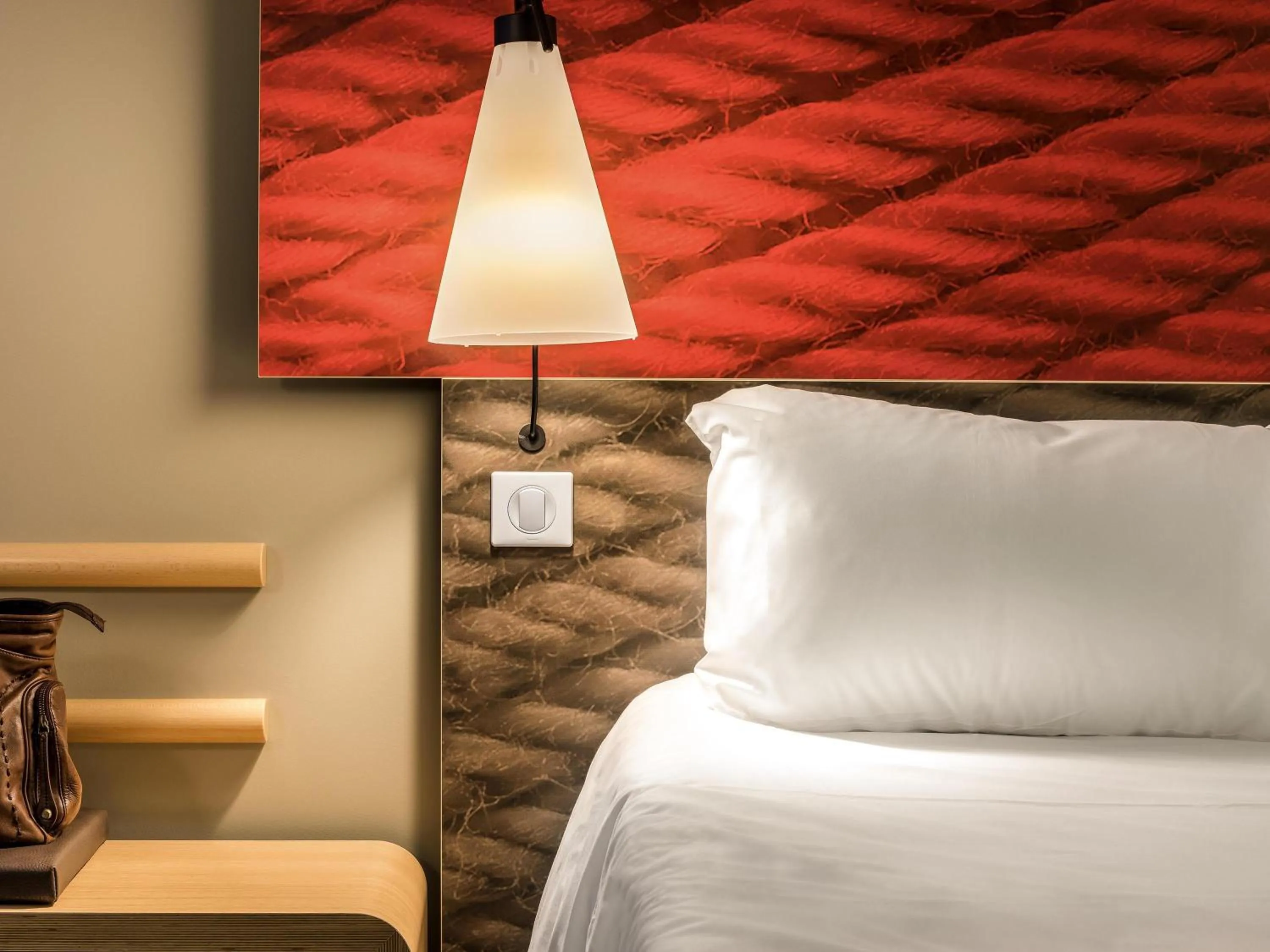 Bedroom, Bed in Hotel ibis Faro Algarve