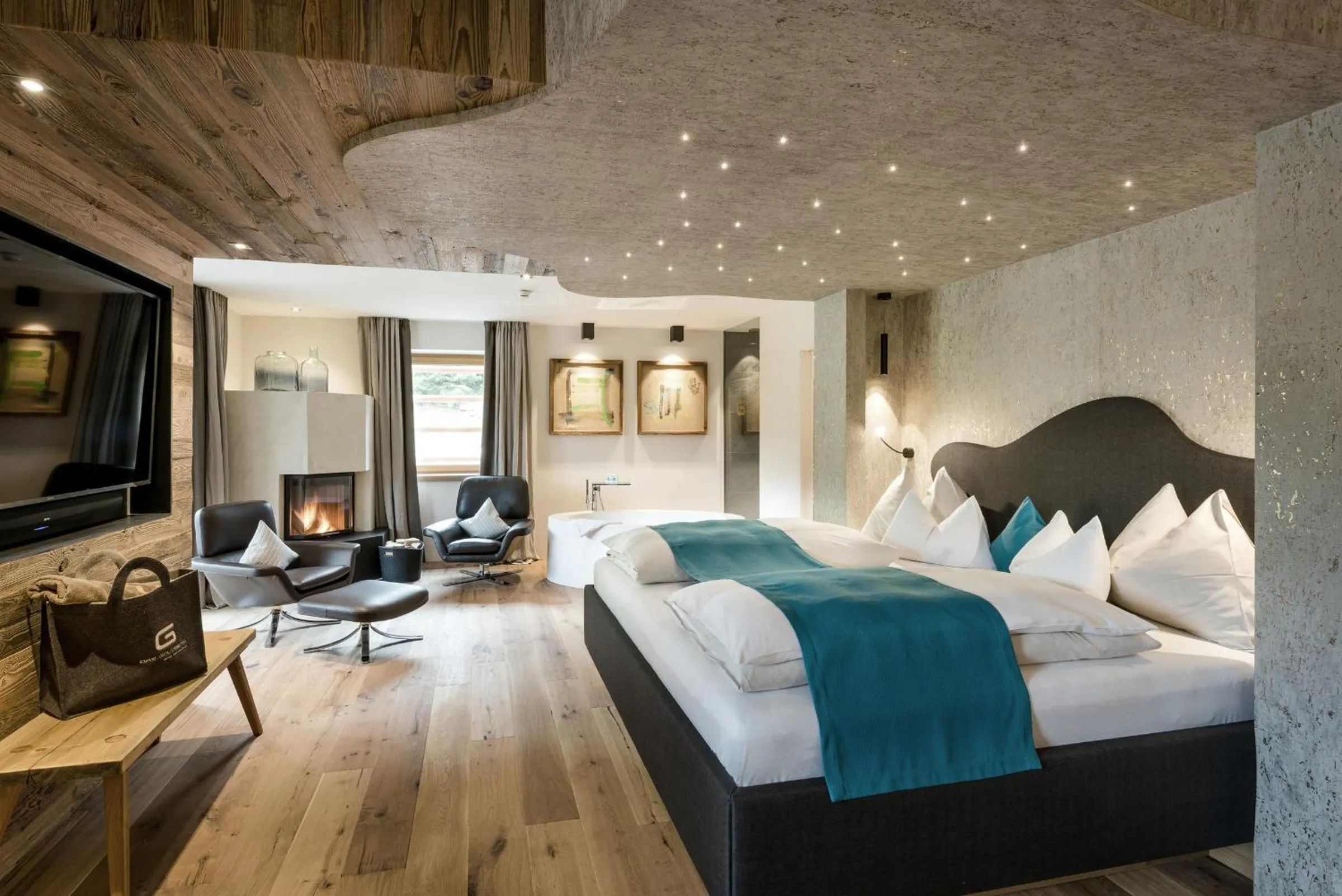 Bedroom, Bed in Das.Goldberg