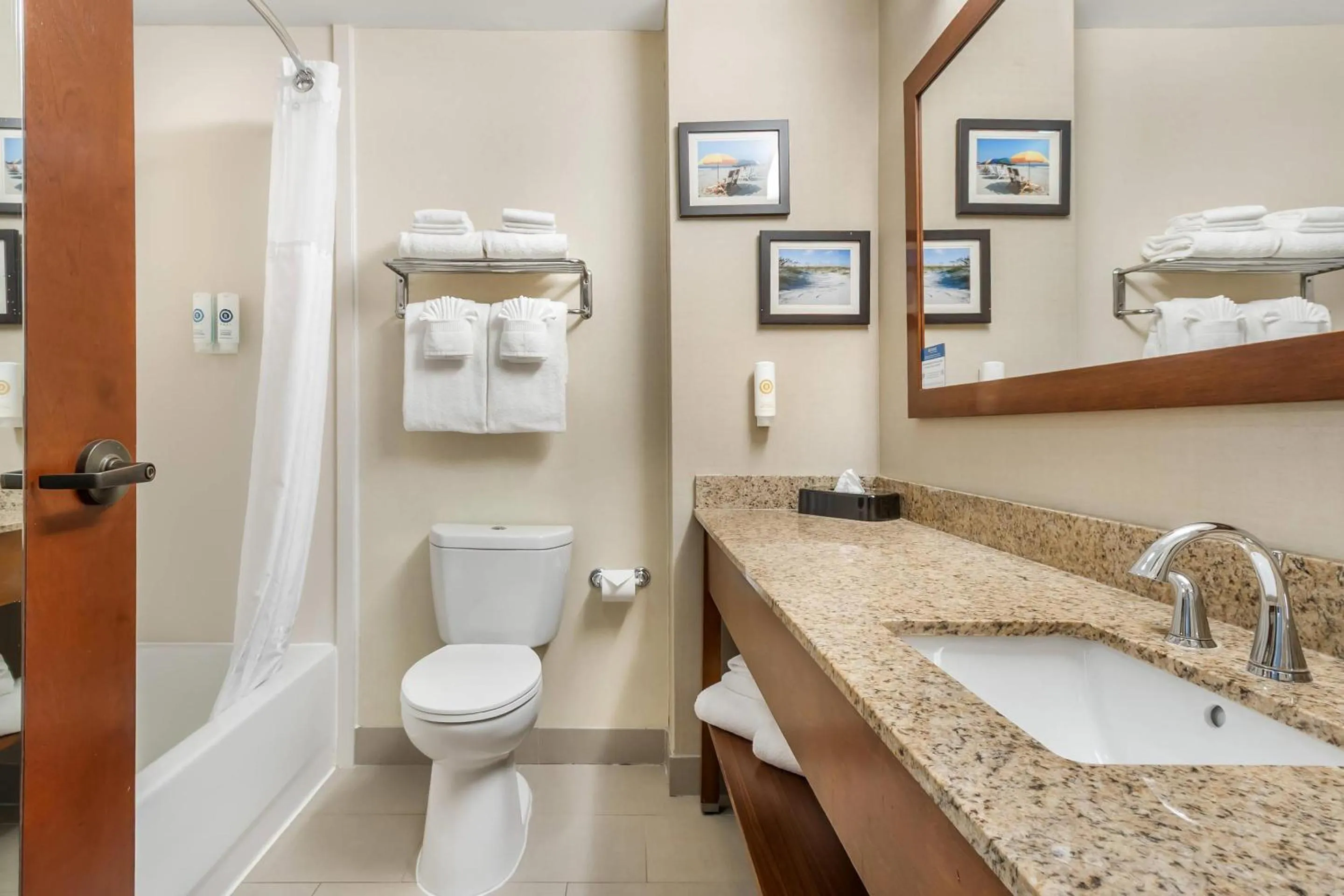 Bathroom in Comfort Suites Myrtle Beach Central