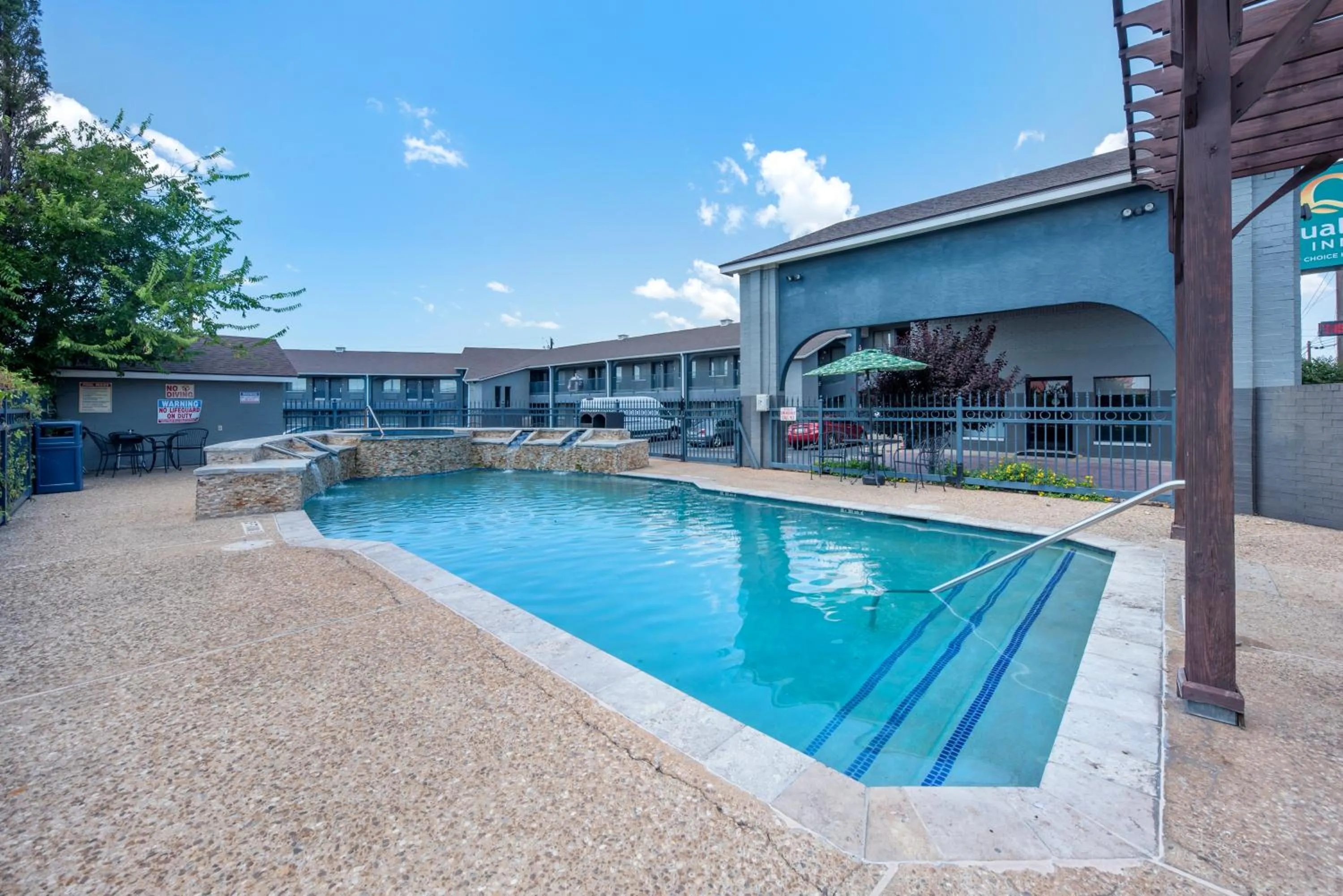 Pool view in Quality Inn Near Lake Marble Falls