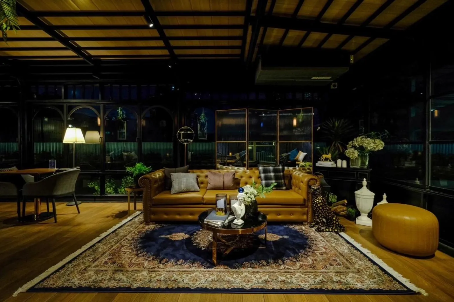 Living room in U Sabai Hotel Bangkok