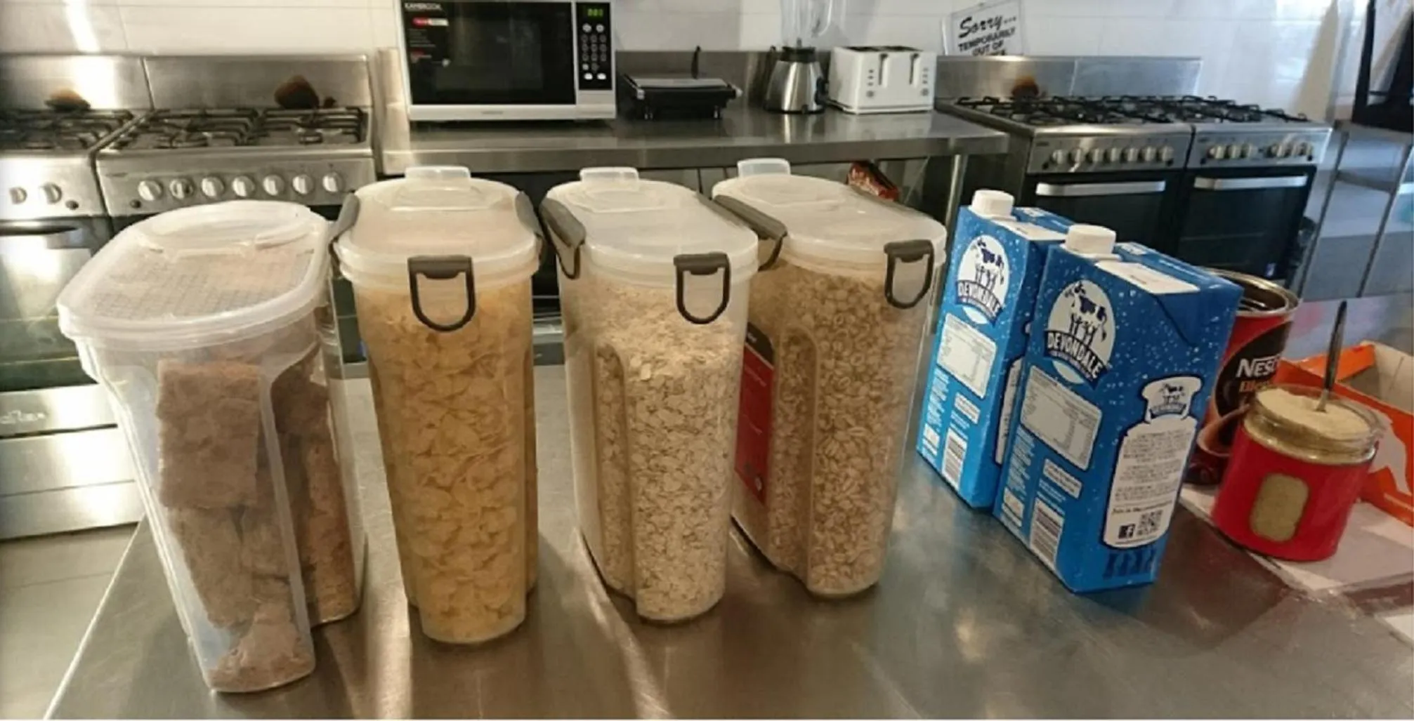 Coffee/tea facilities in Perth City Backpackers Hostel - note - Valid passport required to check in