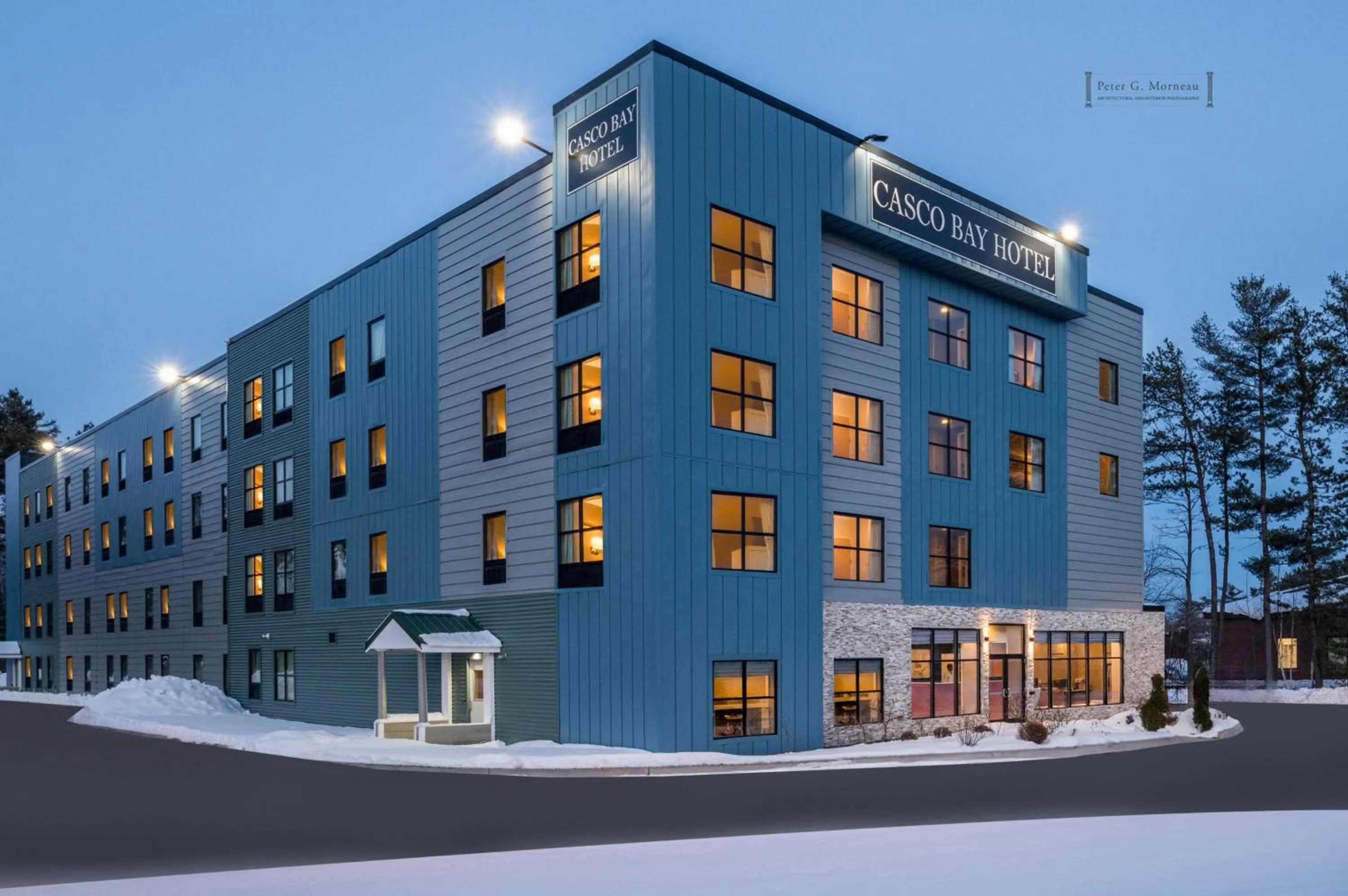 Property building in Casco Bay Hotel Portland Airport - Maine Mall, an Ascend Collection Hotel