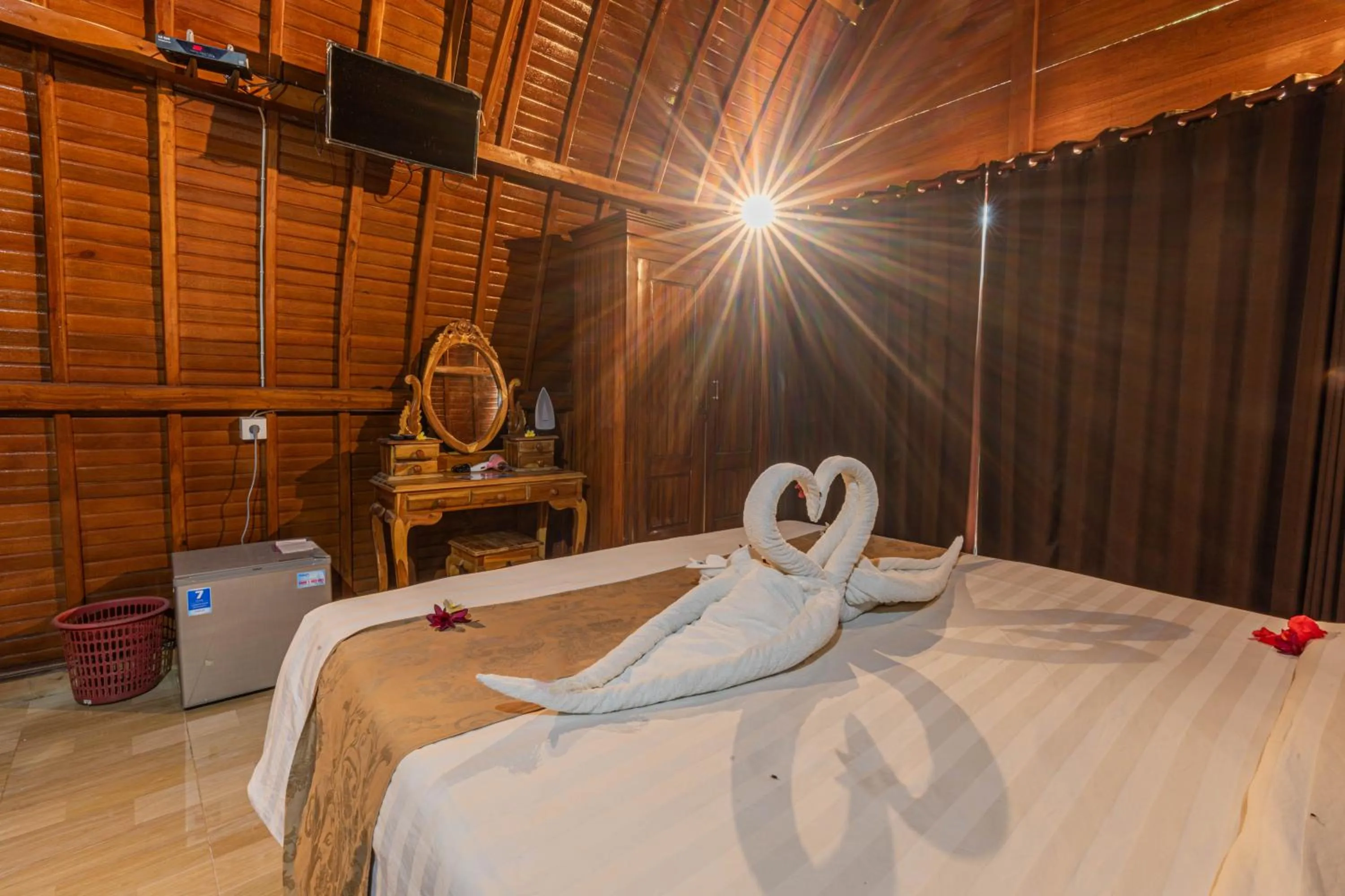 Bedroom, Bed in The Peace Arta Bungalow