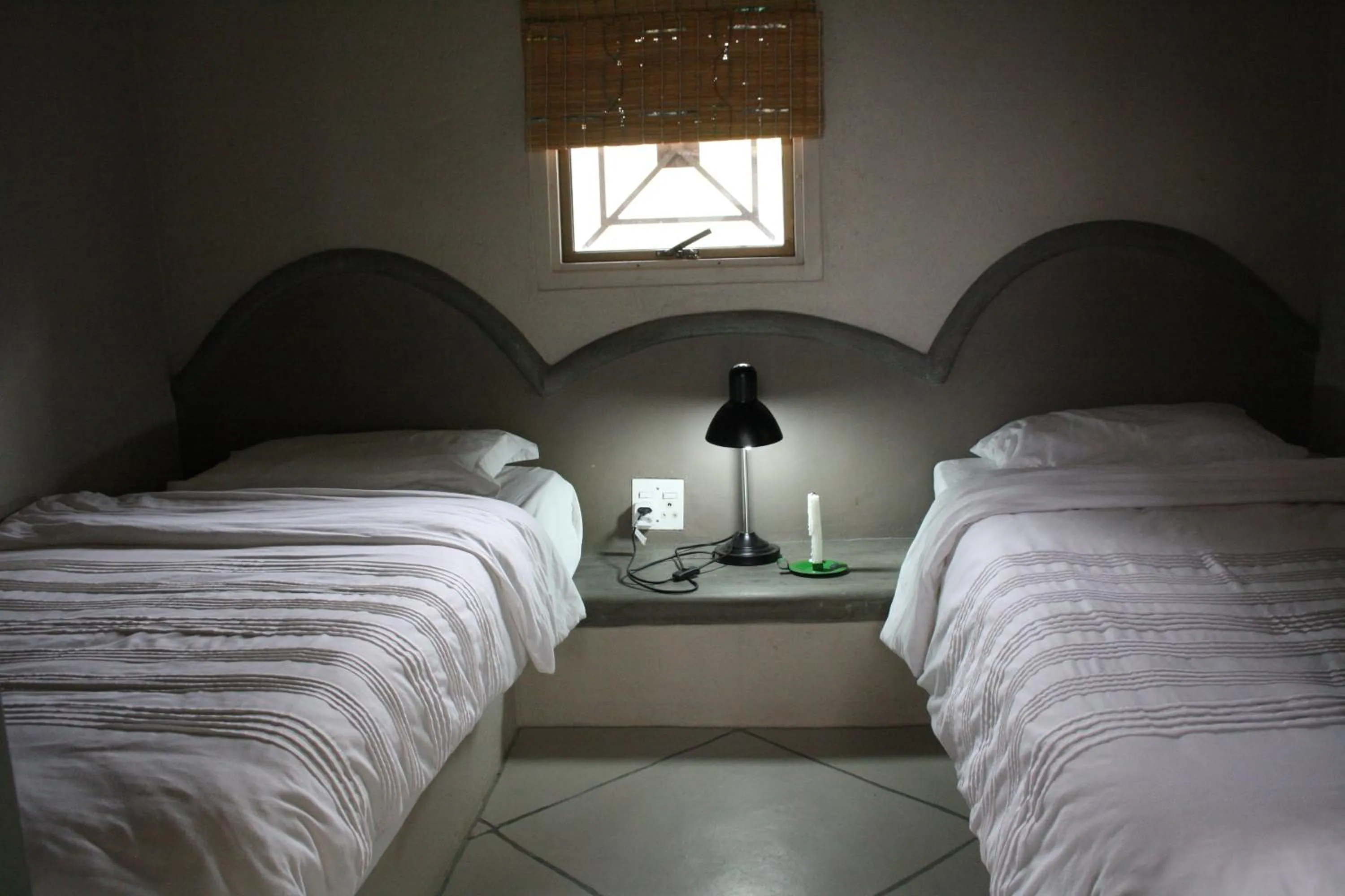Bed in Tingala Lodge - Bed in the Bush