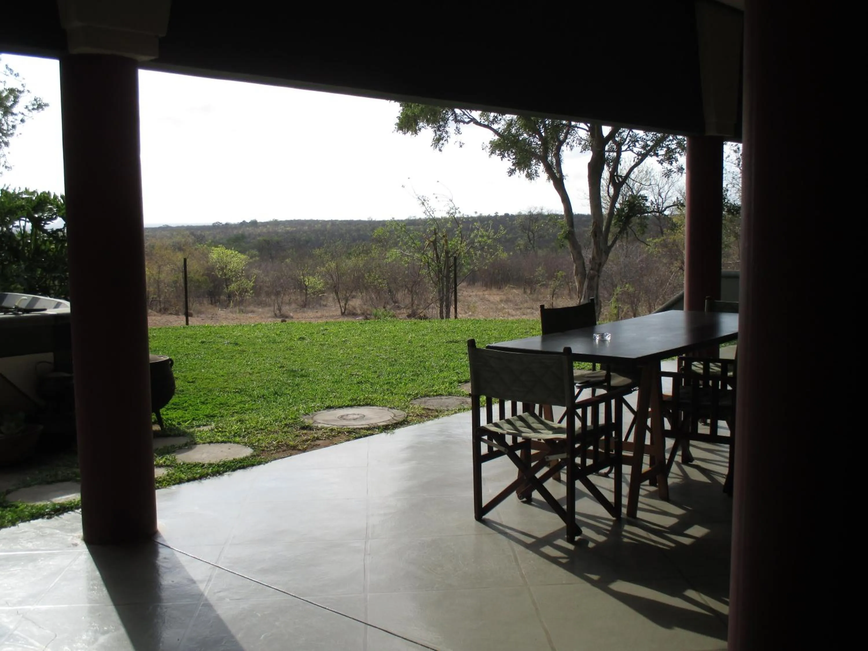 Balcony/Terrace in Tingala Lodge - Bed in the Bush