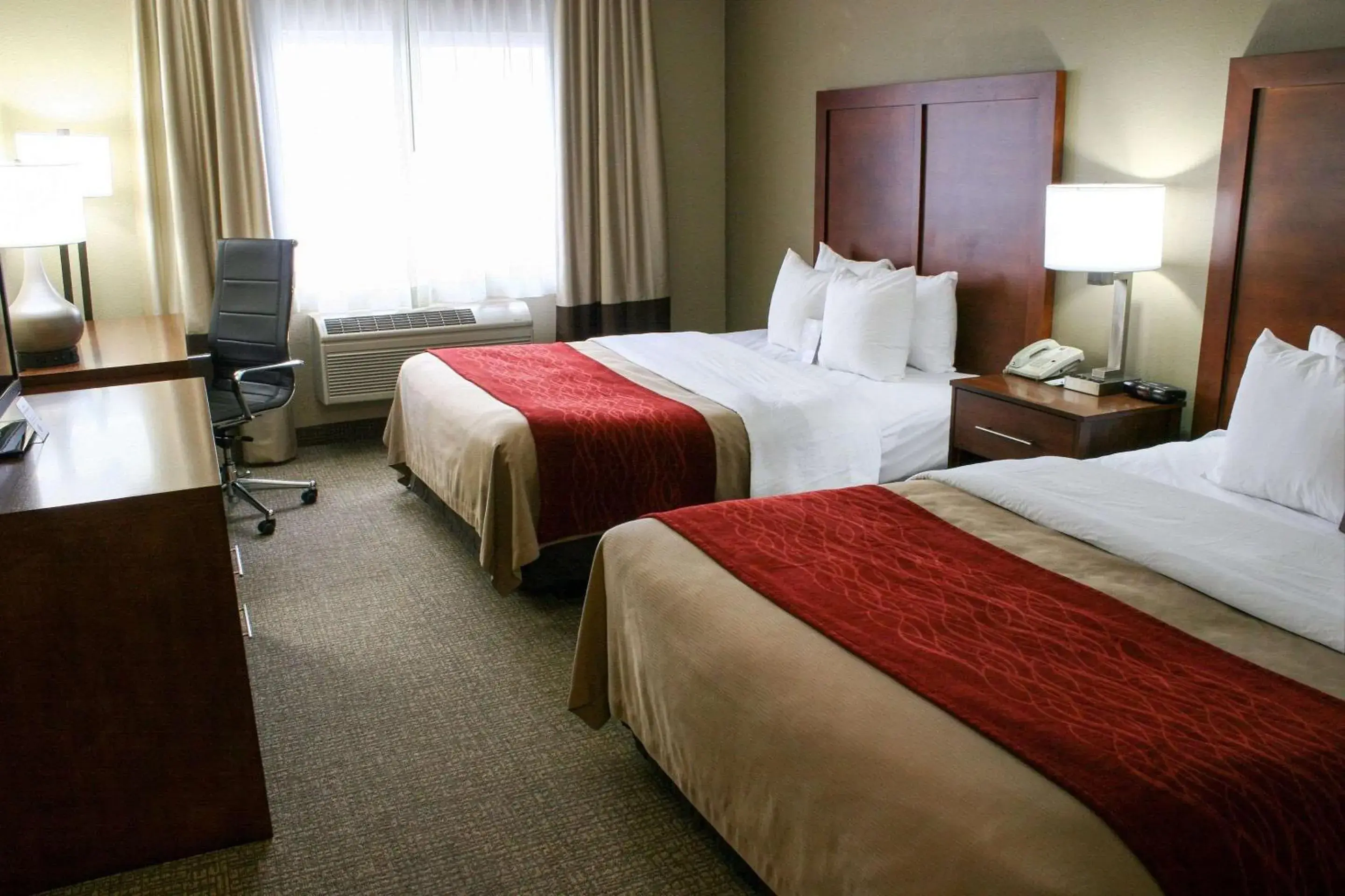 Queen Room with Two Queen Beds - Non-Smoking in Comfort Inn Ellensburg Queen Room with Two Queen Beds - Non-Smoking in Comfort Inn Ellensburg