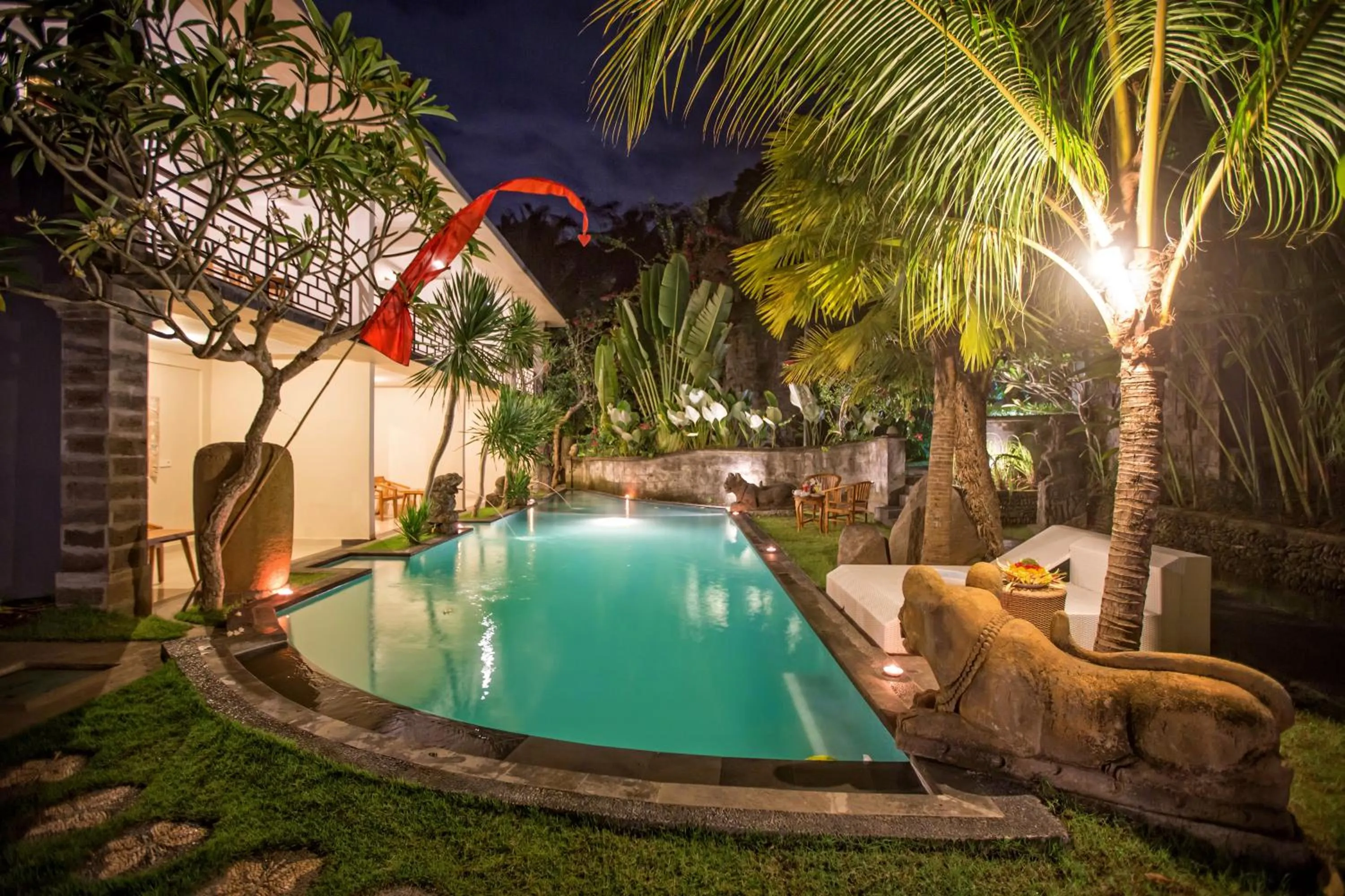 Swimming pool in Asri Sari Ubud Villa & Resort