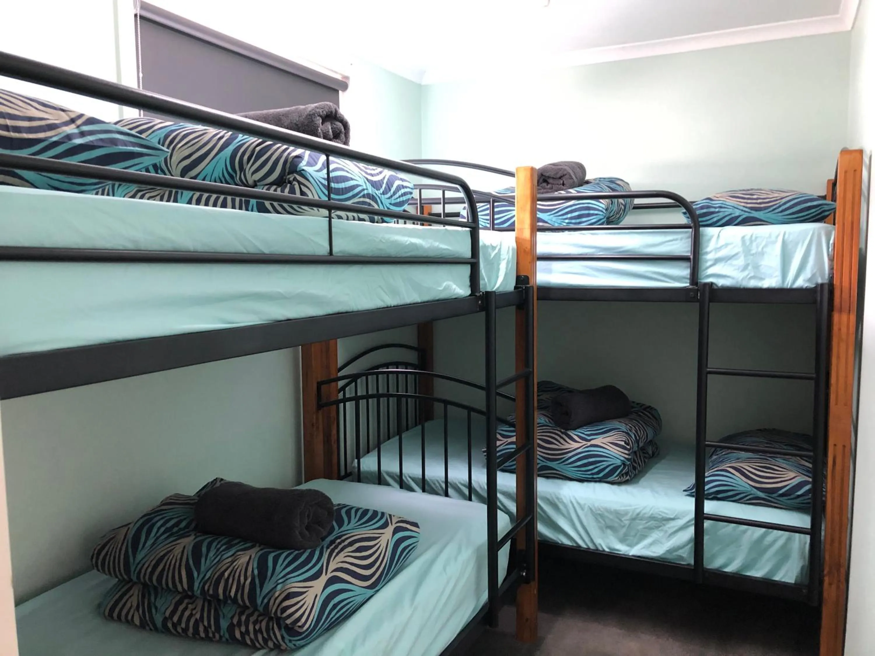 bunk bed, Bed in Acacia Caravan Park & Holiday Units