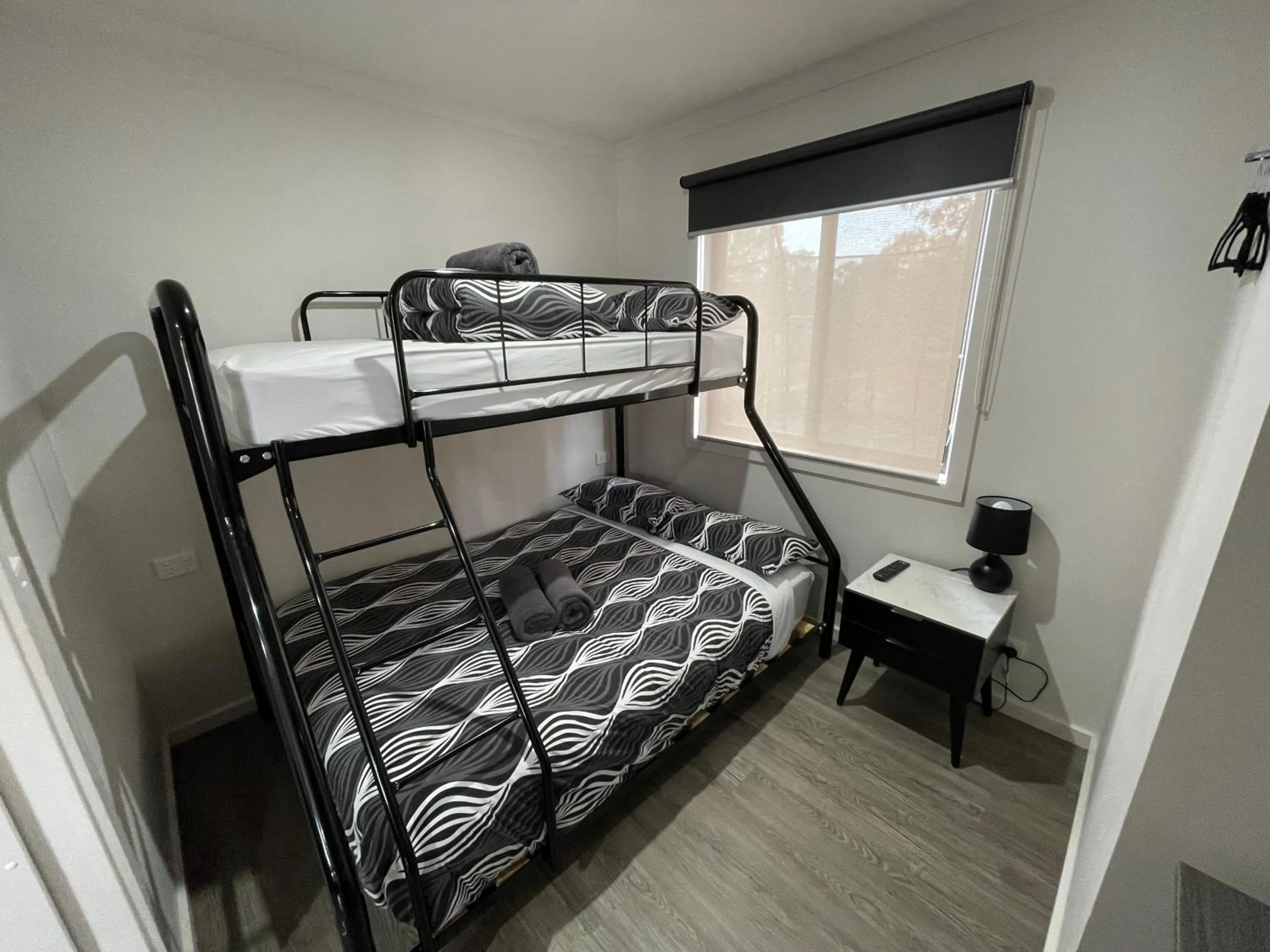 Bedroom, Bed in Acacia Caravan Park & Holiday Units