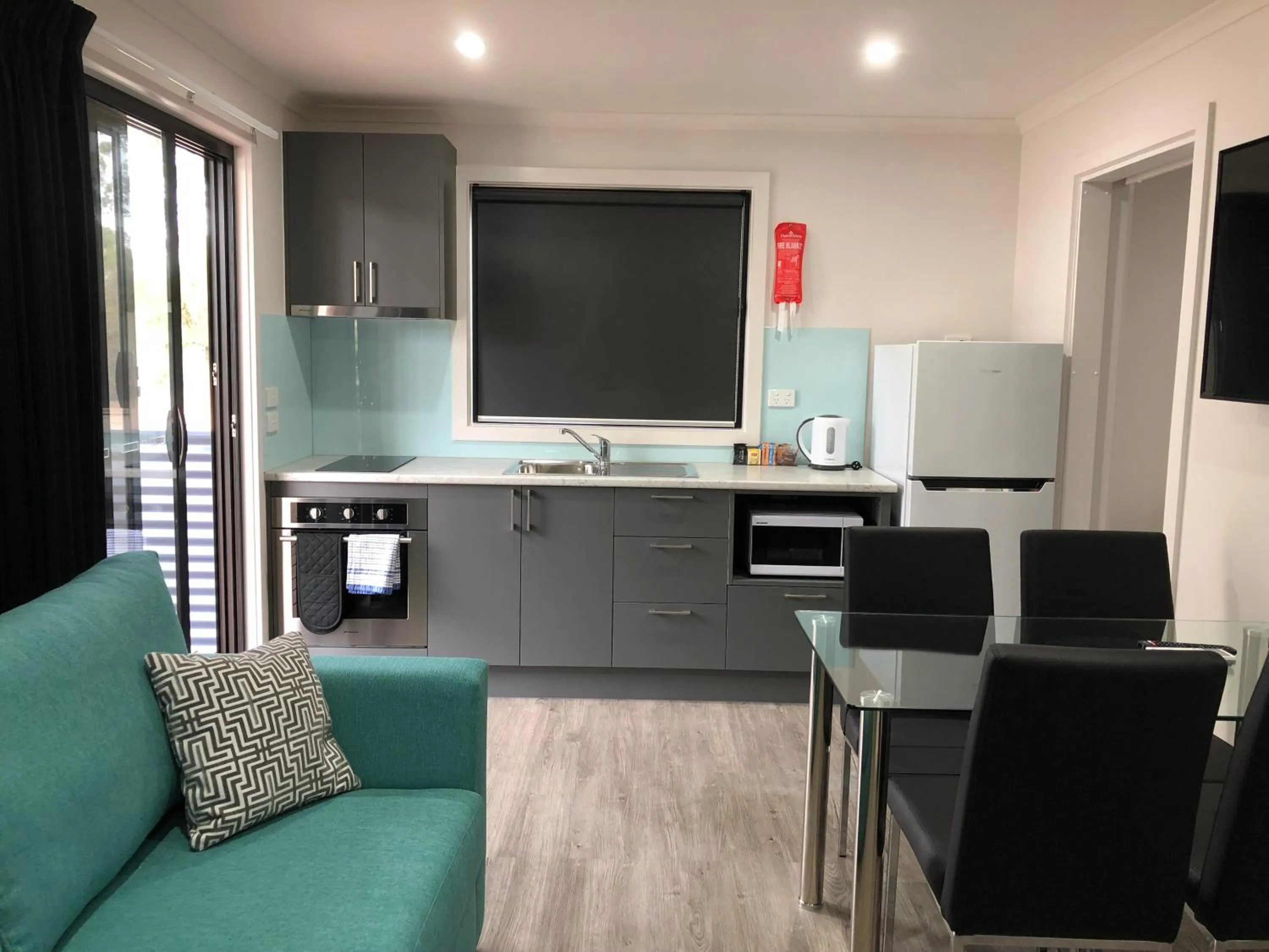 Seating area in Acacia Caravan Park & Holiday Units