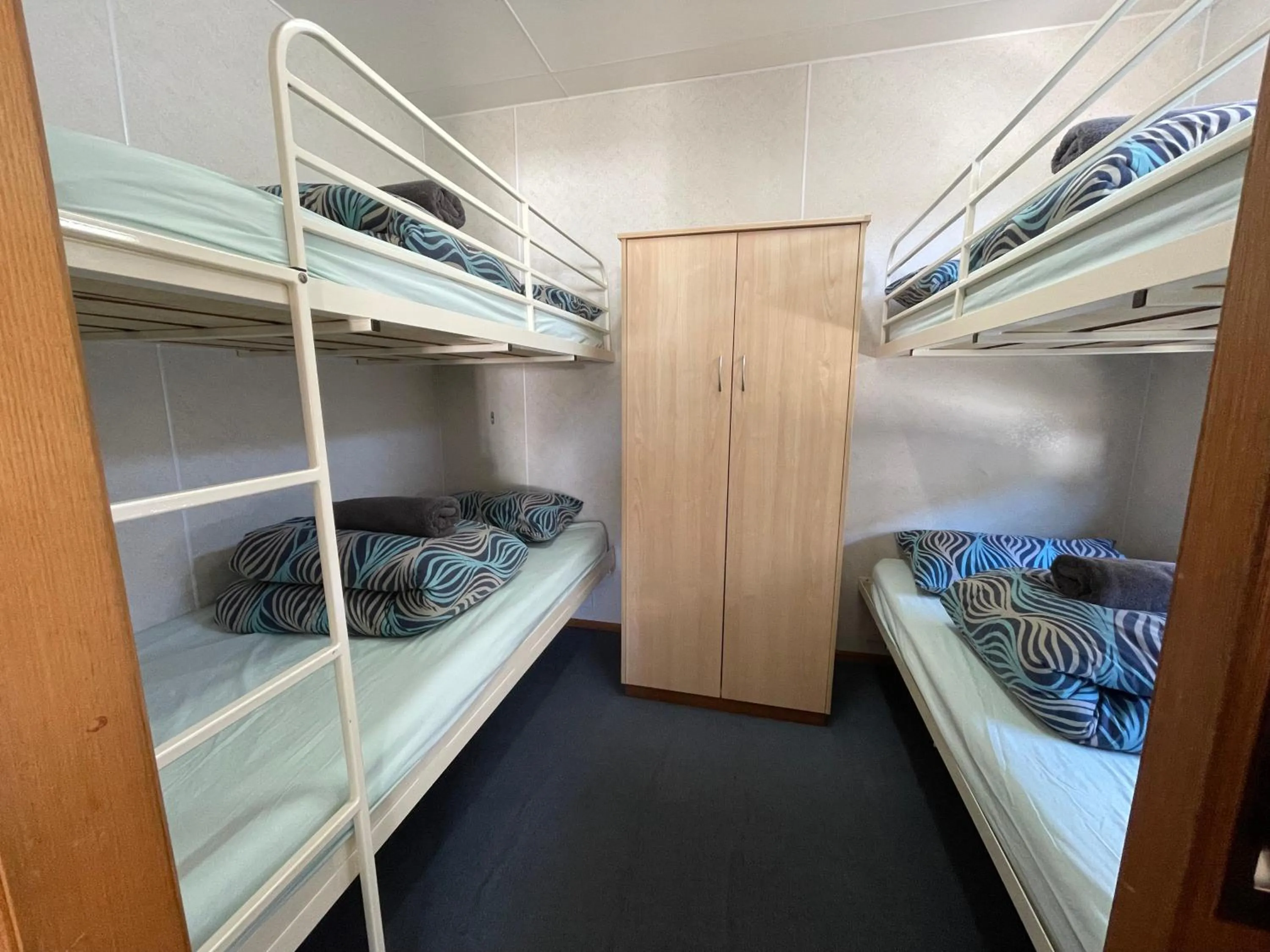 bunk bed, Bed in Acacia Caravan Park & Holiday Units