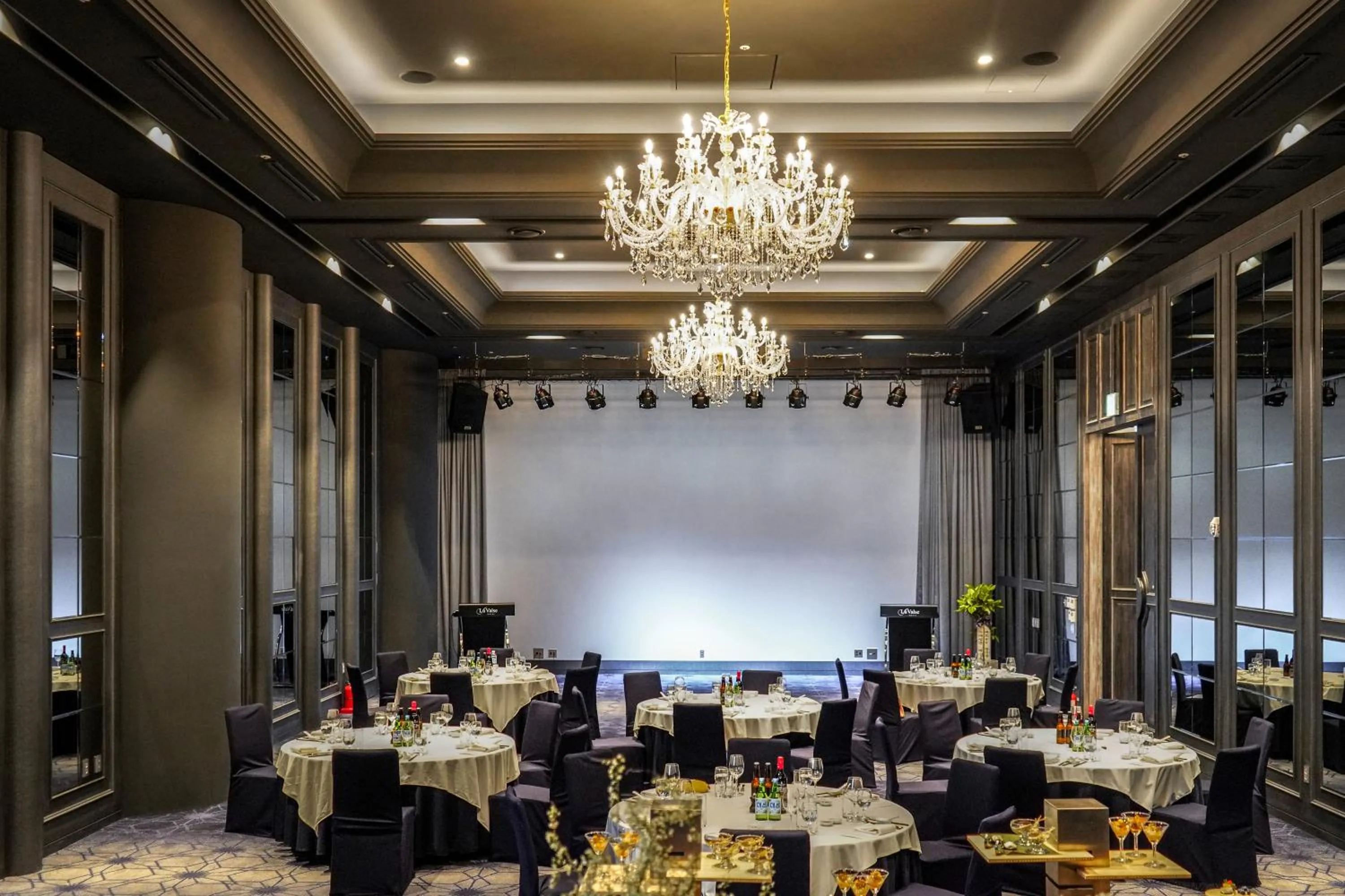 Banquet/Function facilities in Lavalse Hotel