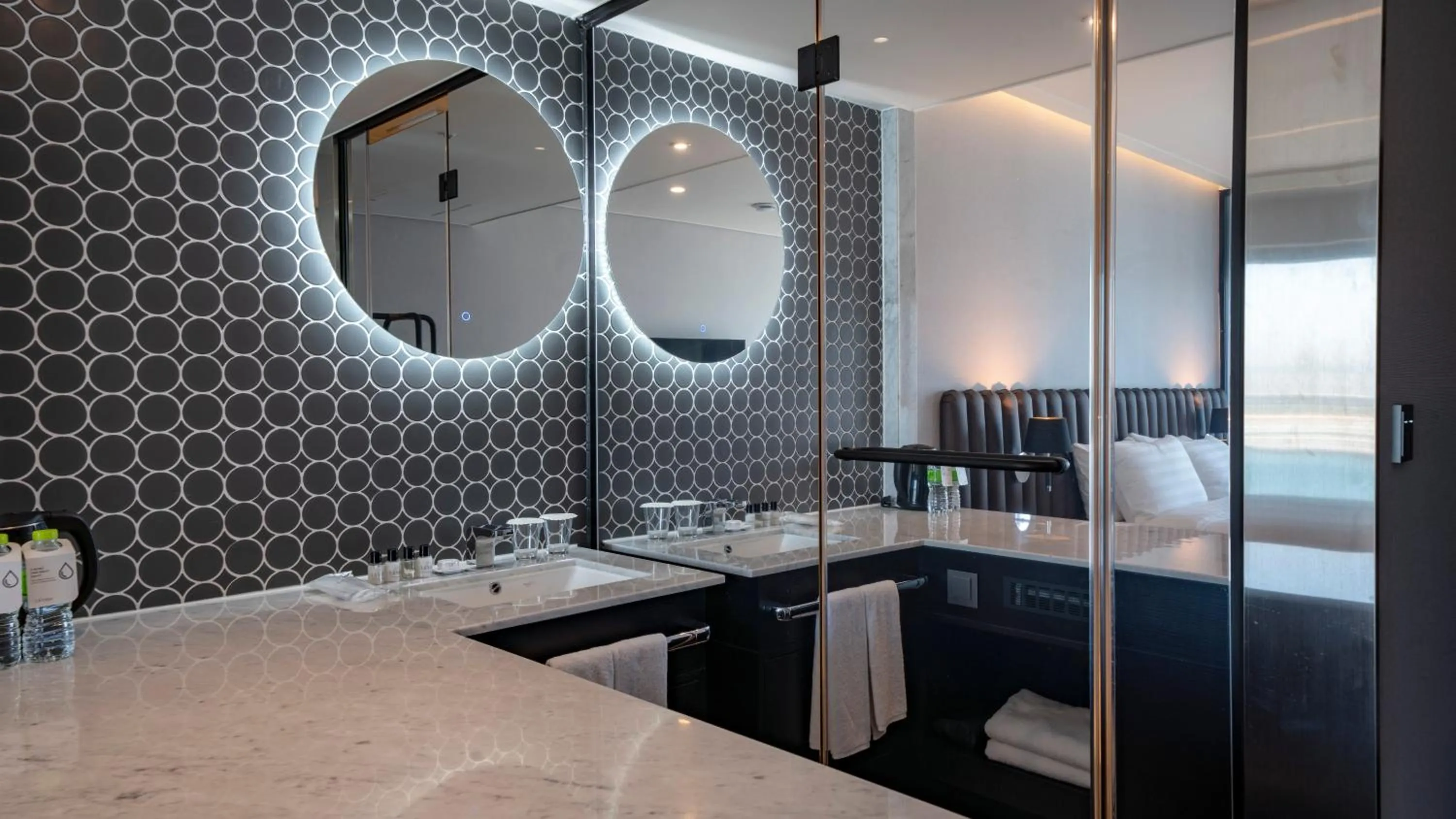 Bathroom in Lavalse Hotel