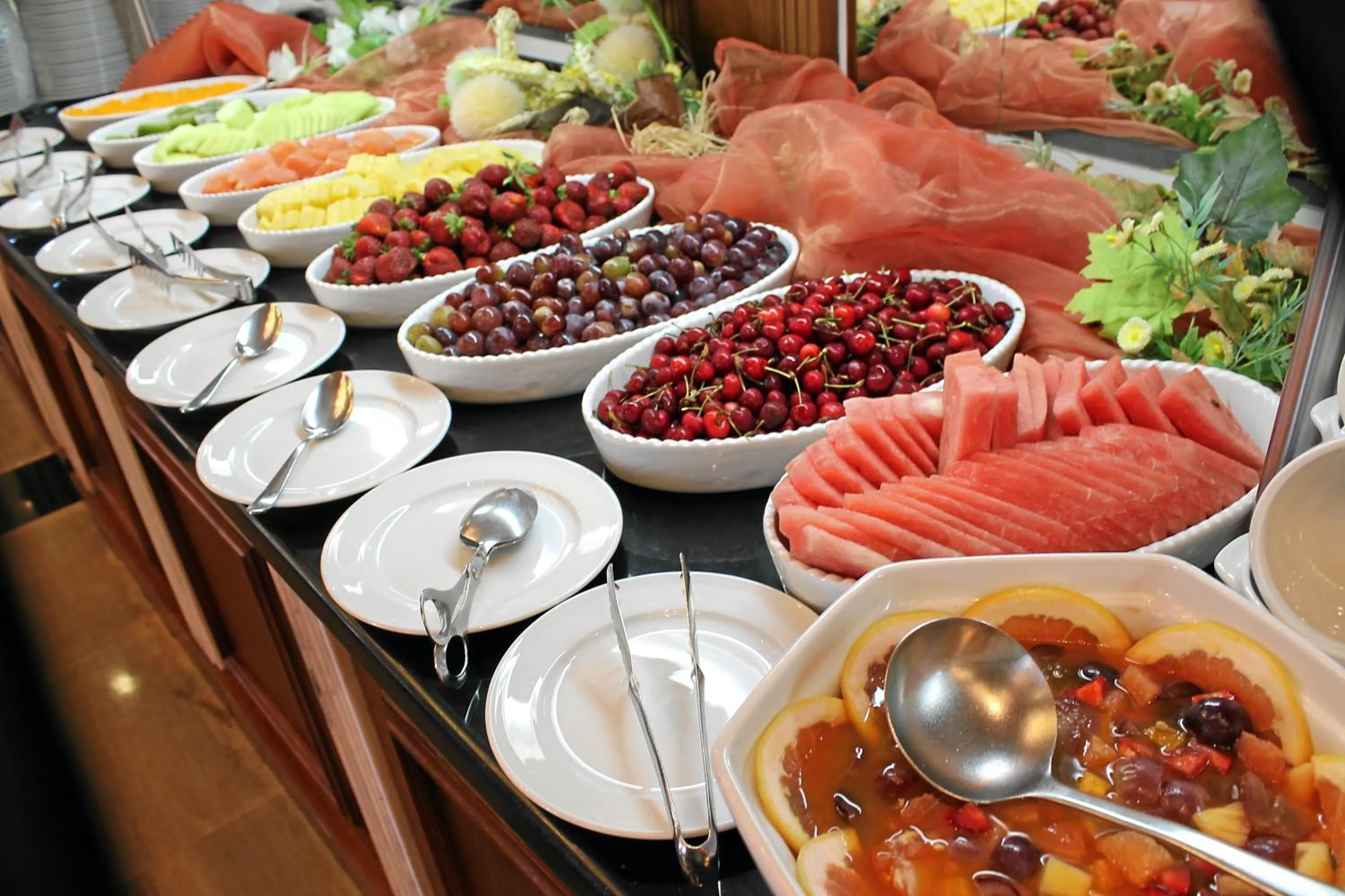 Restaurant/places to eat in Helena Sands