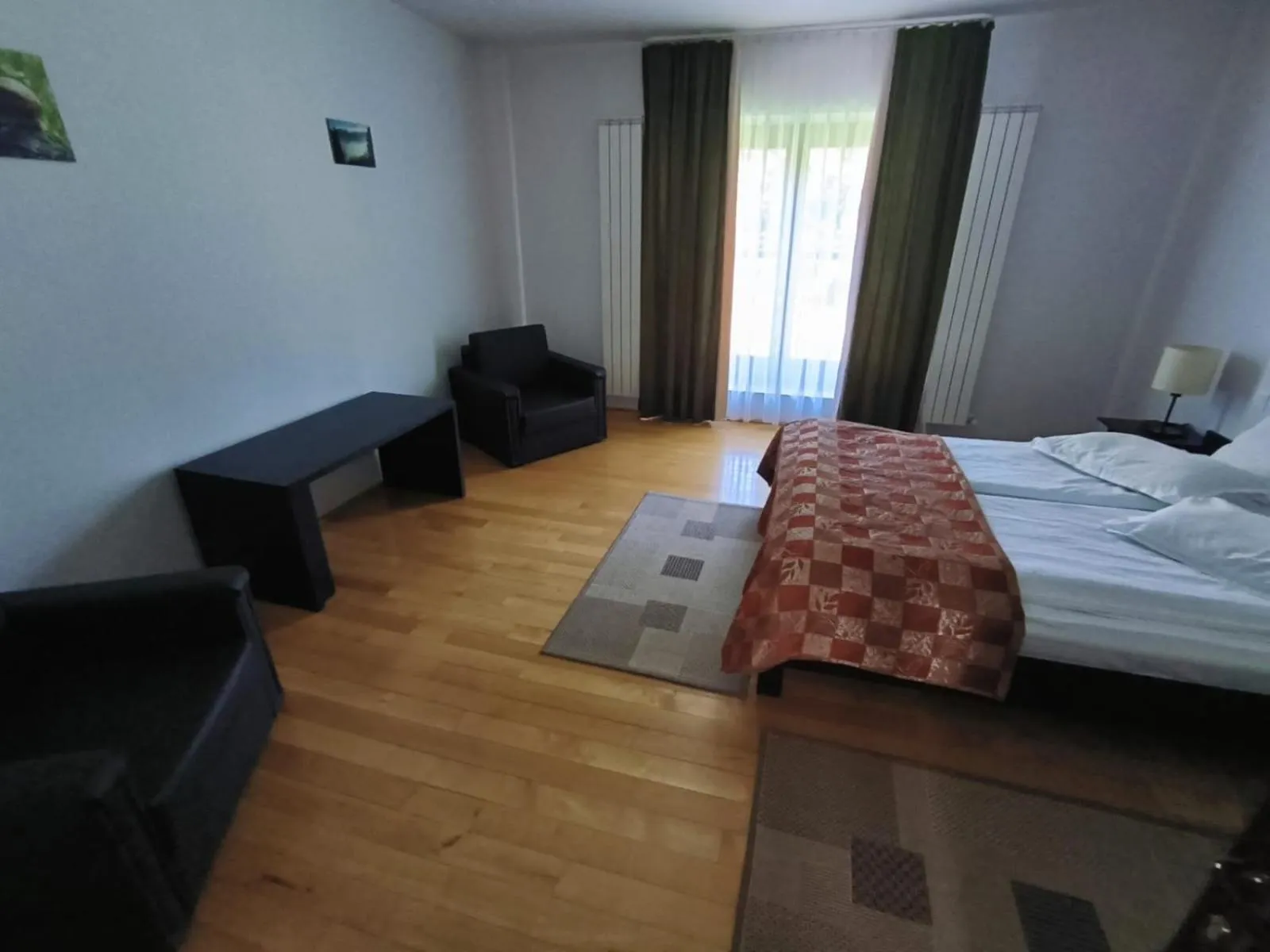 Bedroom, Bed in Mountain-Rest Pension