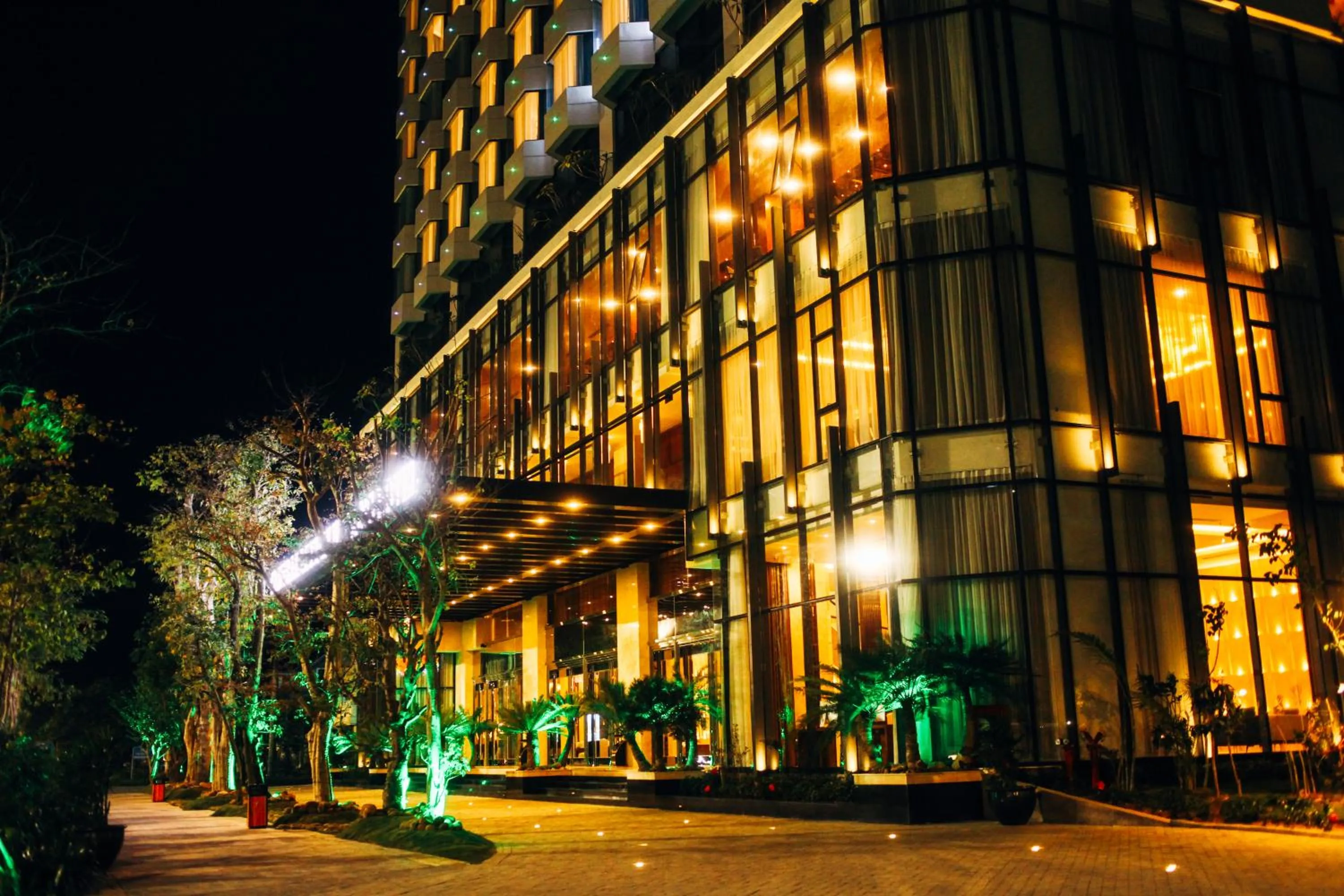 Property building in Central Luxury Hạ Long Hotel
