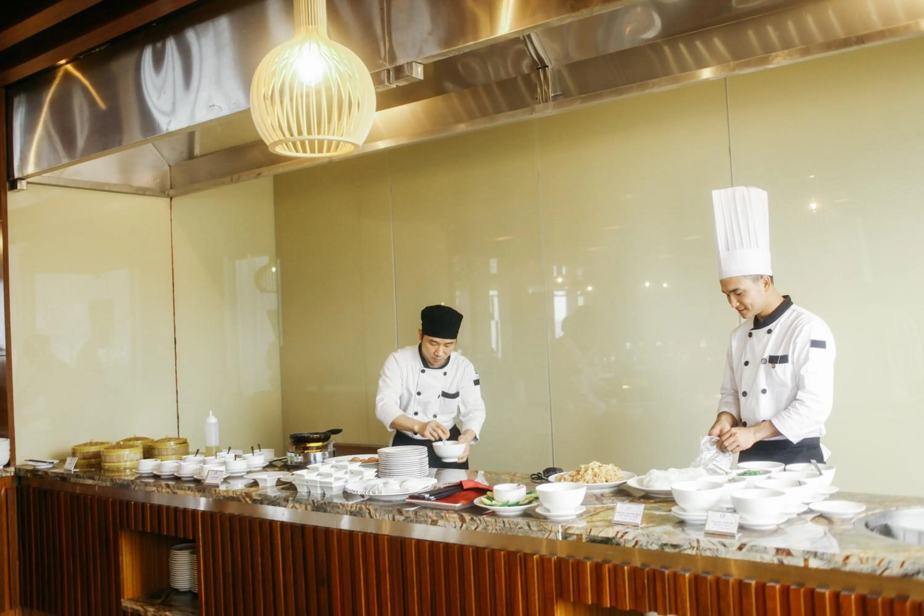 Breakfast in Central Luxury Hạ Long Hotel