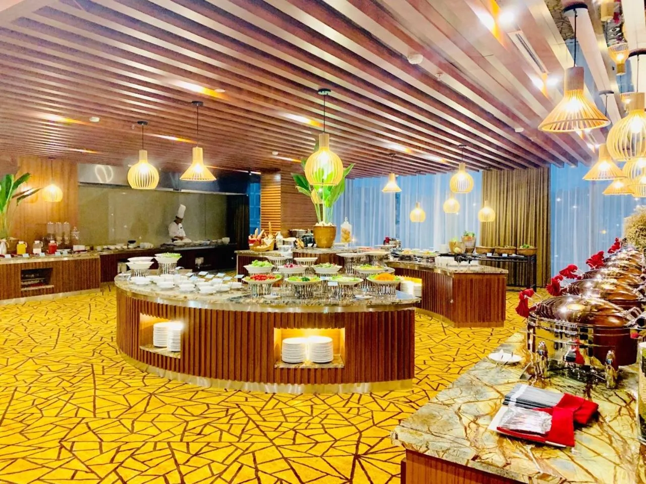 Restaurant/places to eat in Central Luxury Hạ Long Hotel