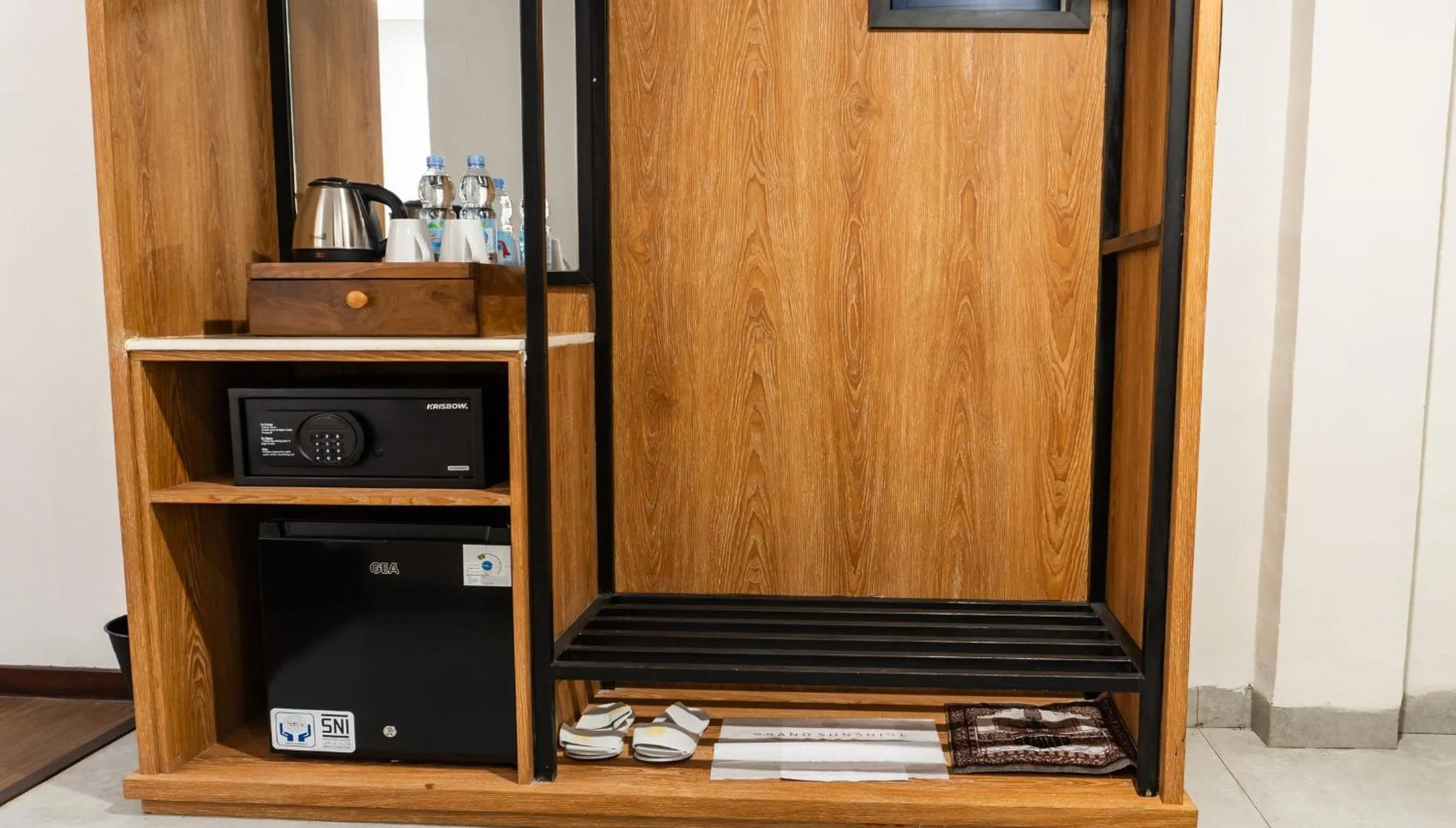 wardrobe in Grand Sunshine Resort & Convention