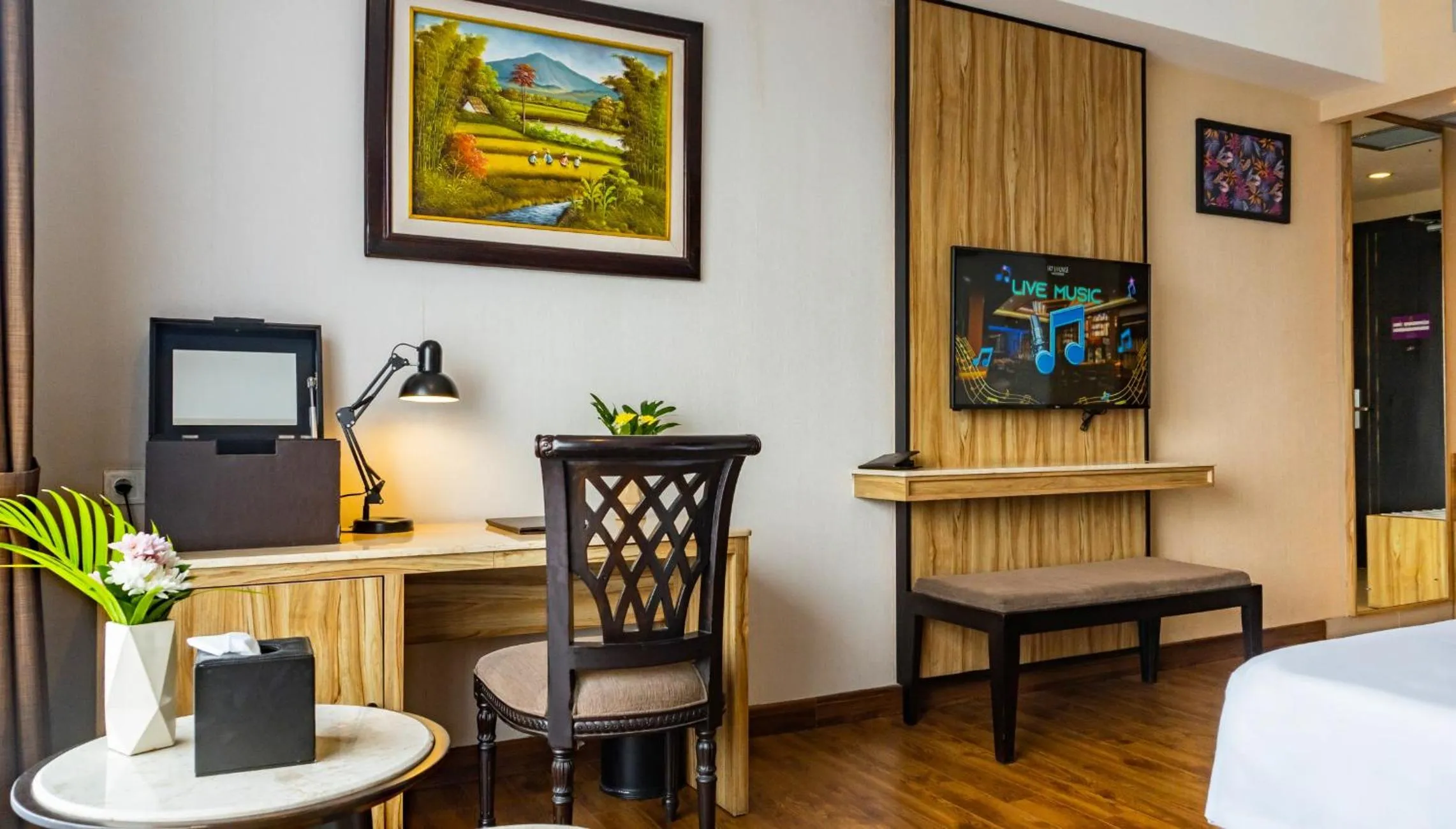 TV and multimedia in Grand Sunshine Resort & Convention