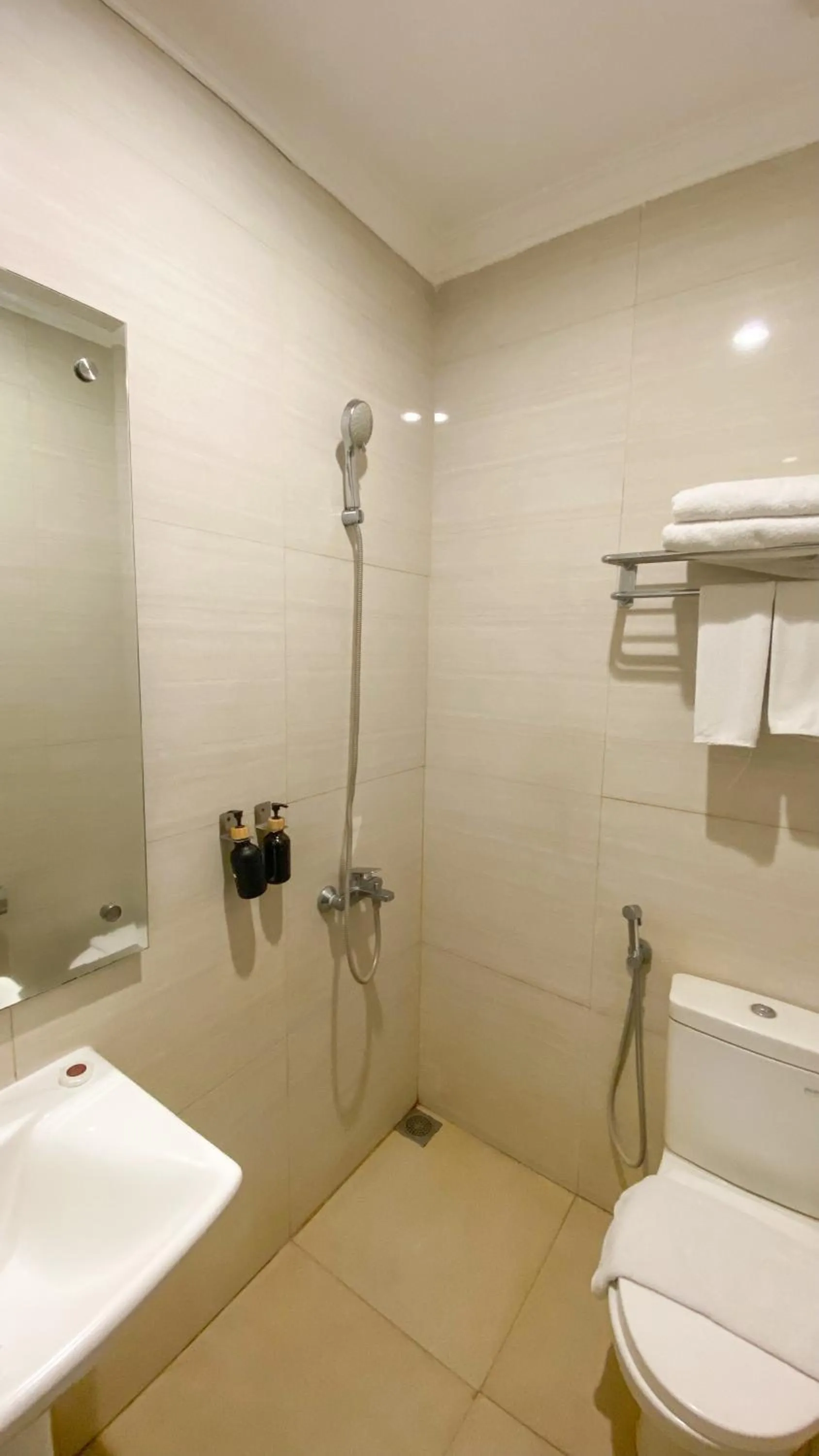 Toilet in Grand Sunshine Resort & Convention