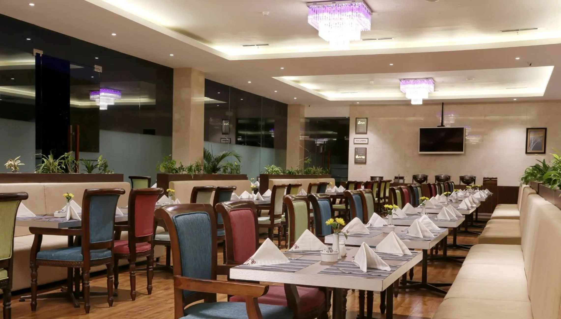 Restaurant/places to eat in Grand Sunshine Resort & Convention