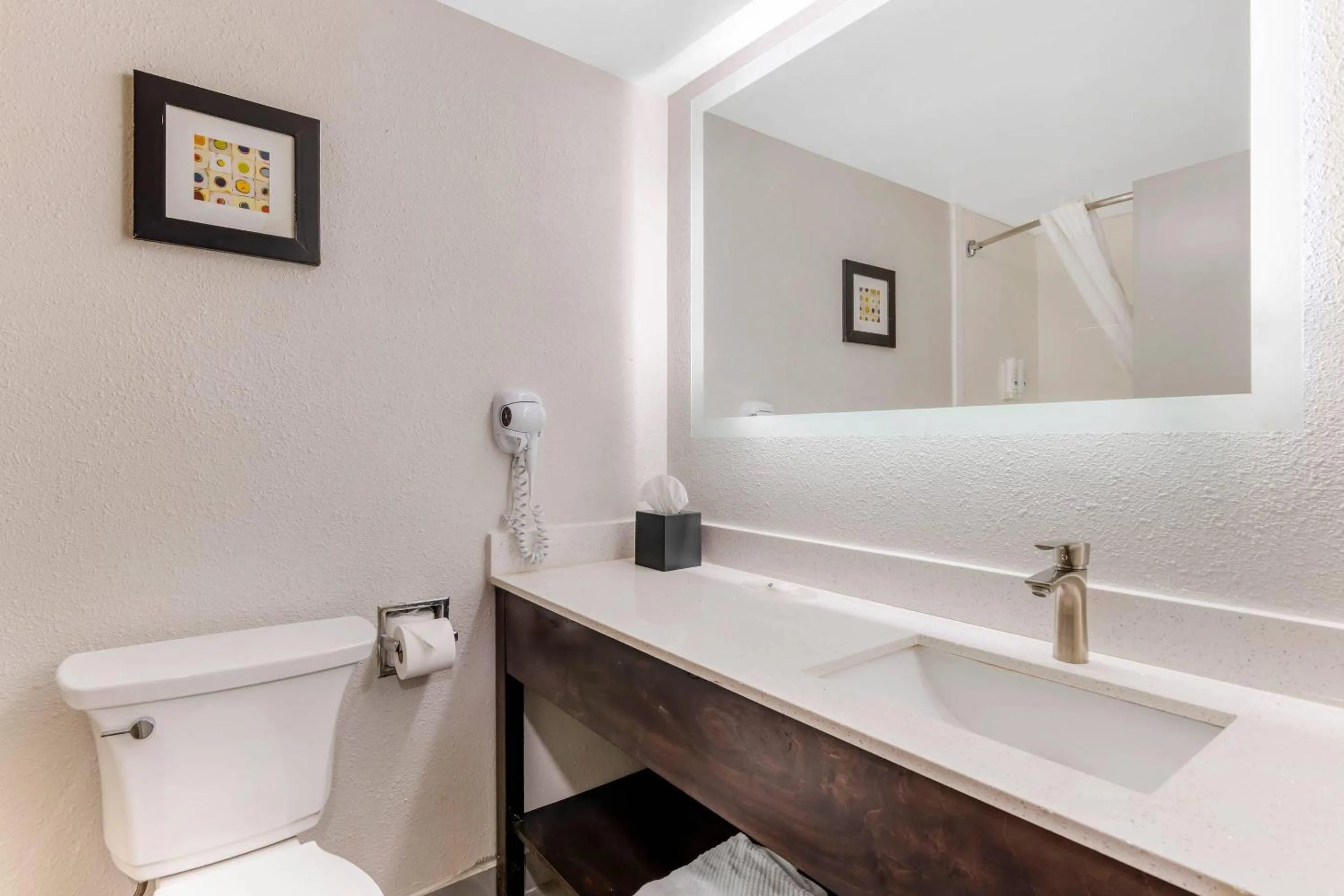 Bedroom in Quality Inn & Suites Union City - Atlanta South