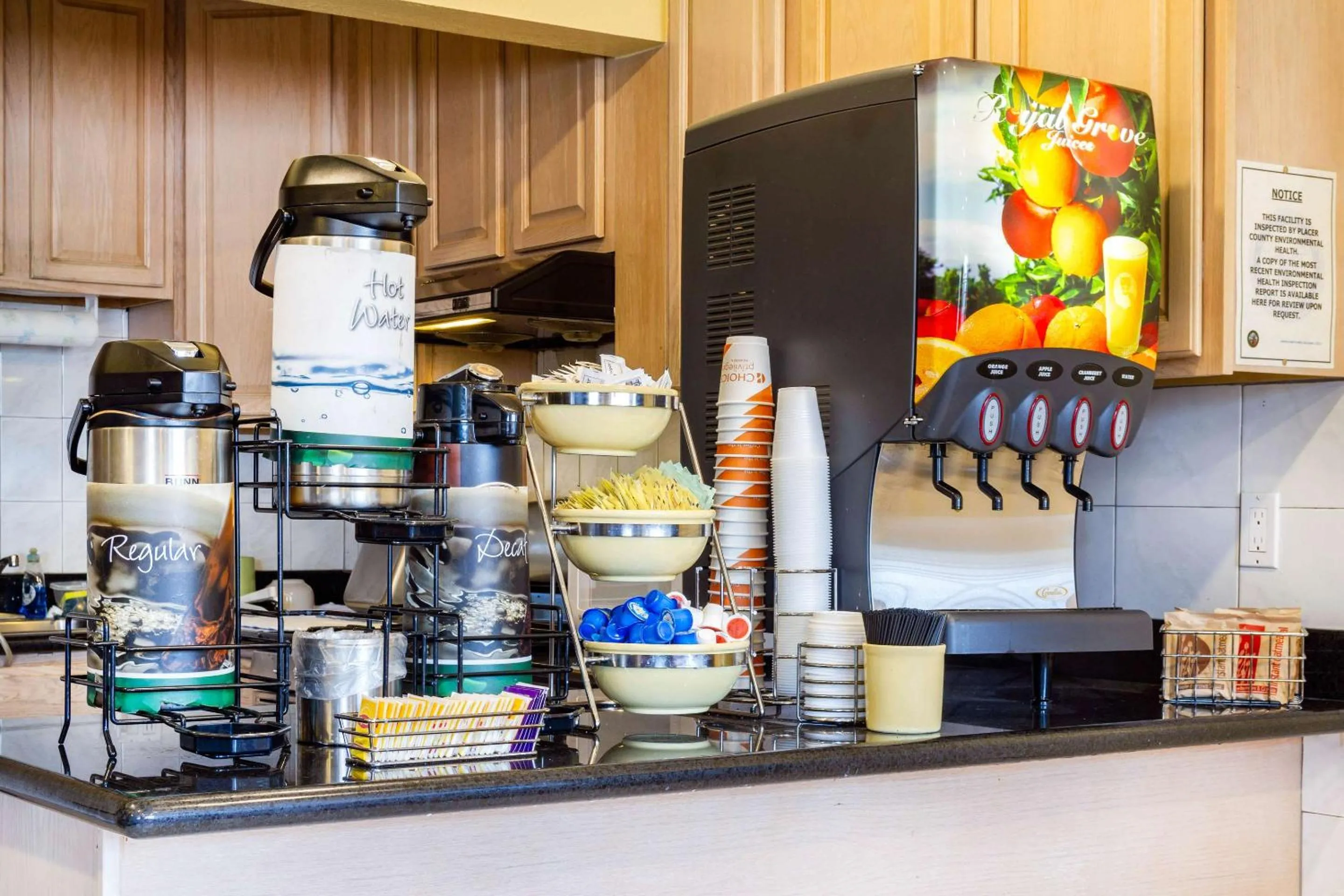 Breakfast in Rodeway Inn