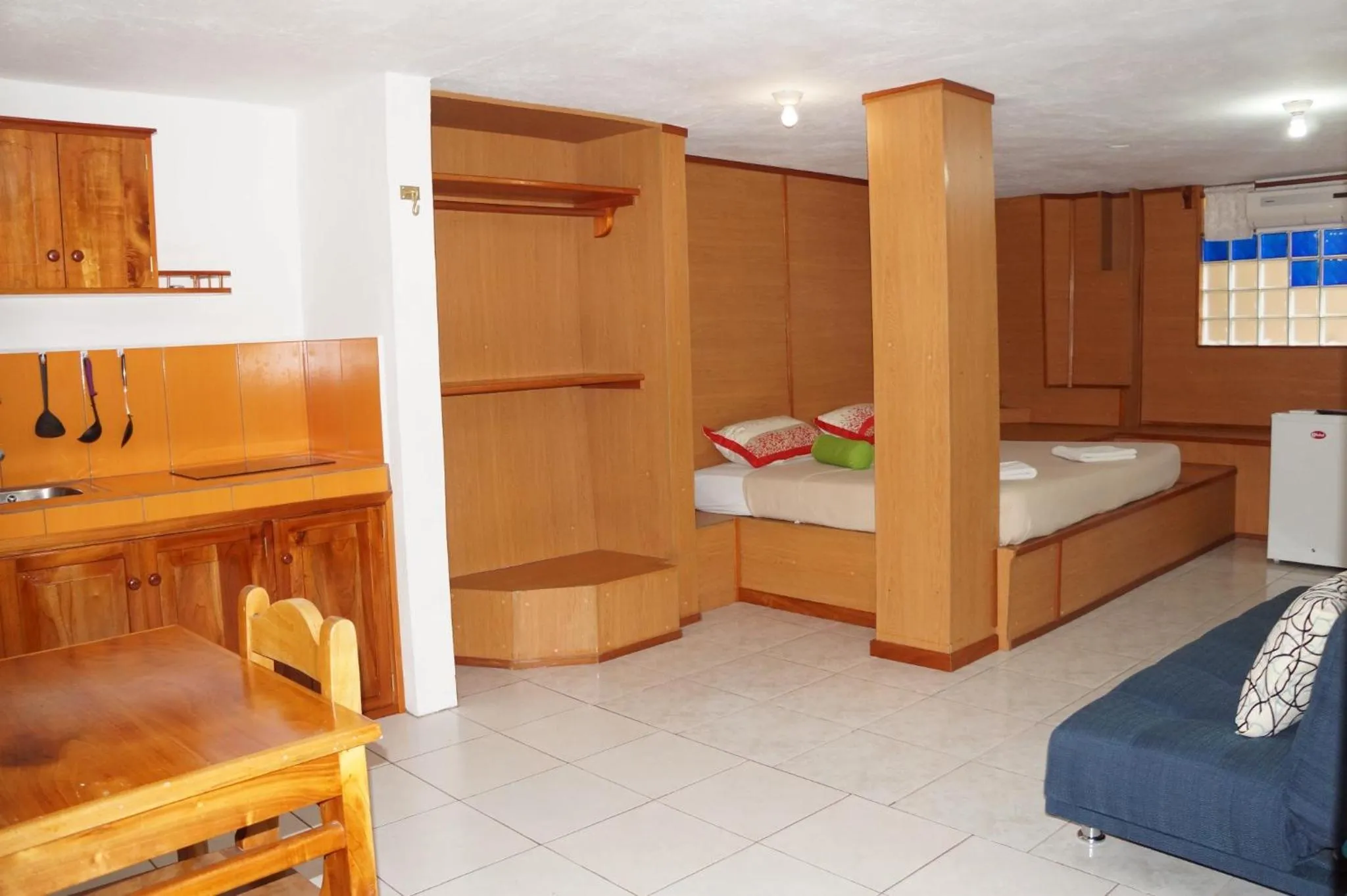 Bed in Galapagos Verde Azul