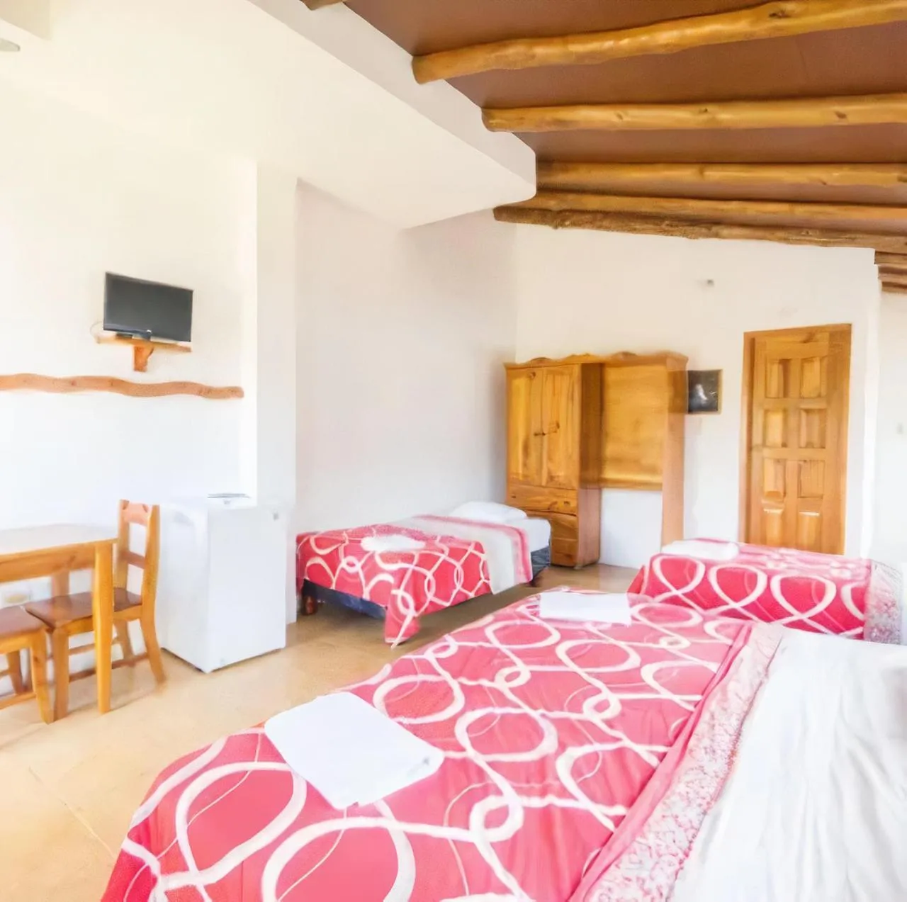 Bed in Galapagos Verde Azul