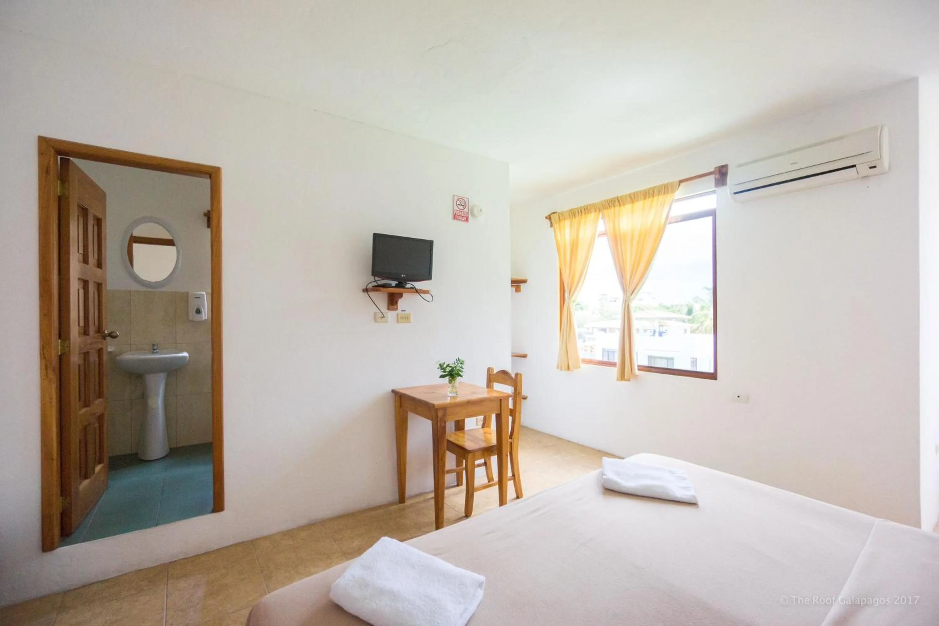 TV and multimedia, Bed in Galapagos Verde Azul