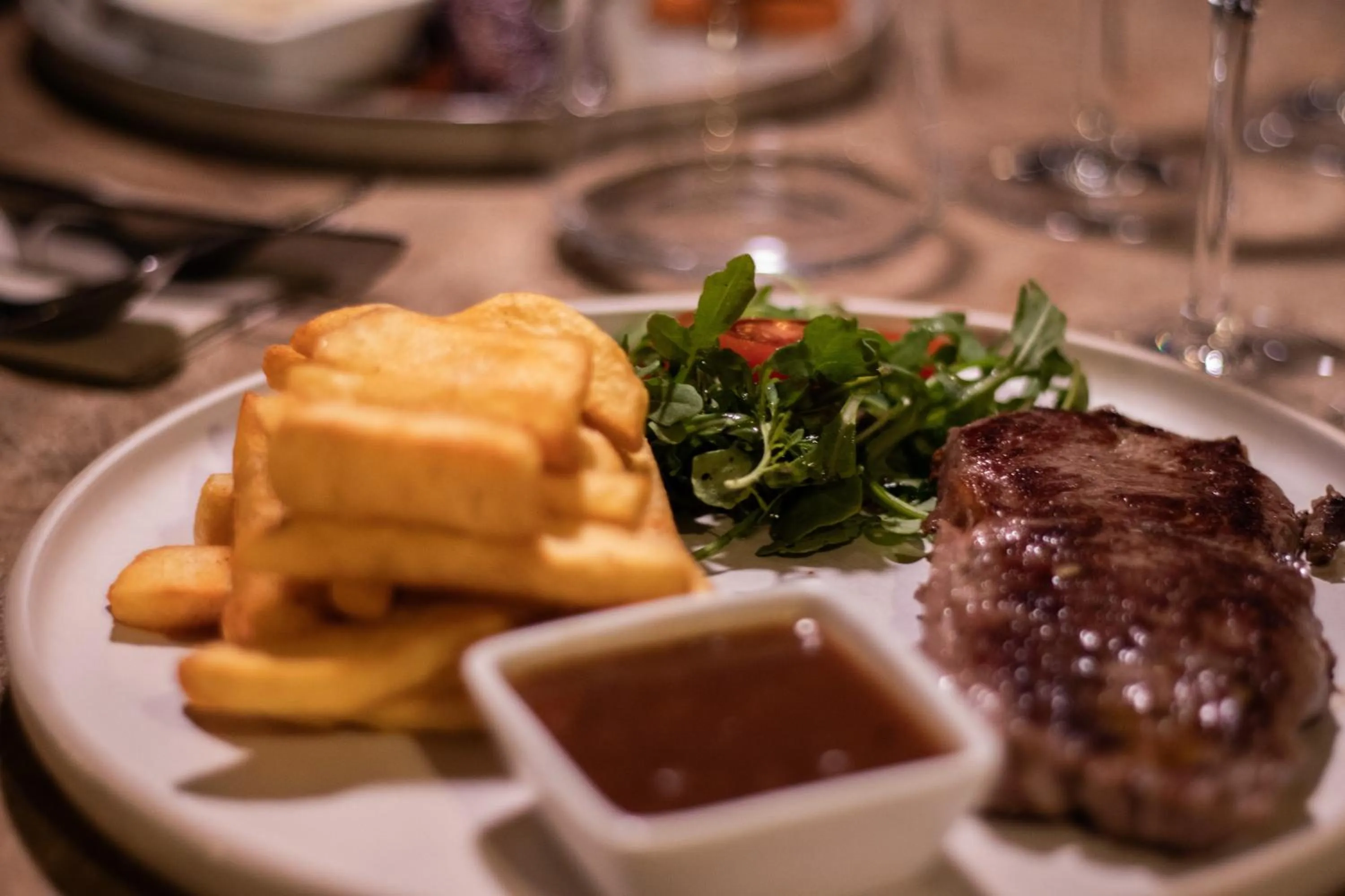 Restaurant/places to eat in Le Bois d'Imbert - Memory Collection