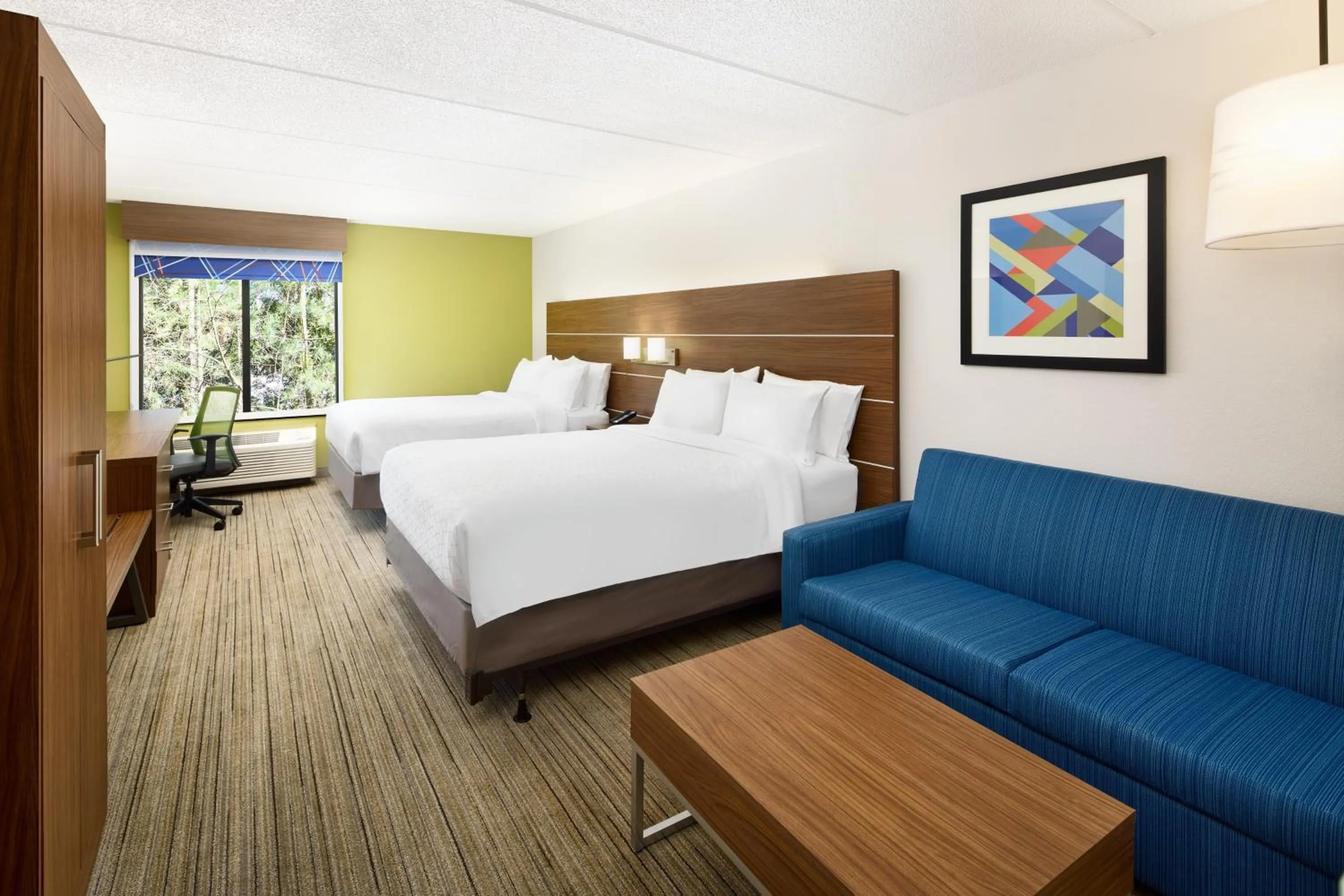 Photo of the whole room, Bed in Holiday Inn Express & Suites - Atlanta - Tucker Northlake by IHG