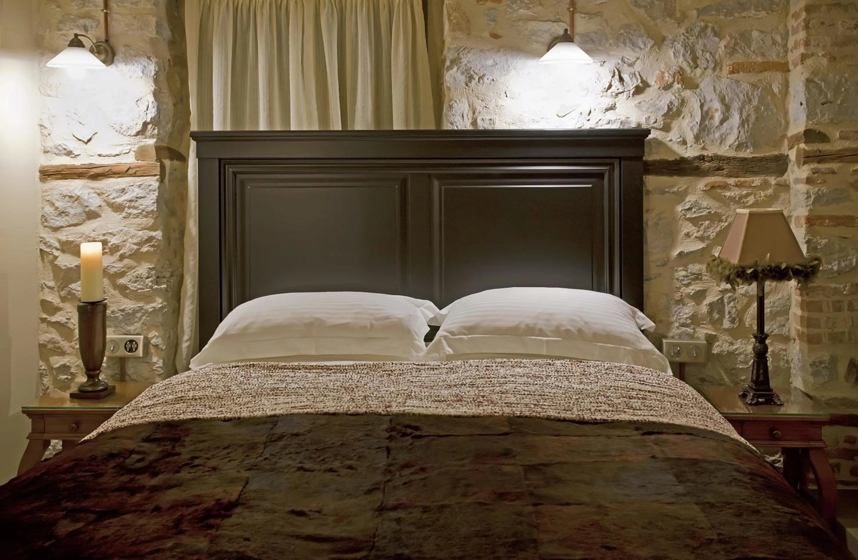 Bedroom, Bed in Hotel Doltso