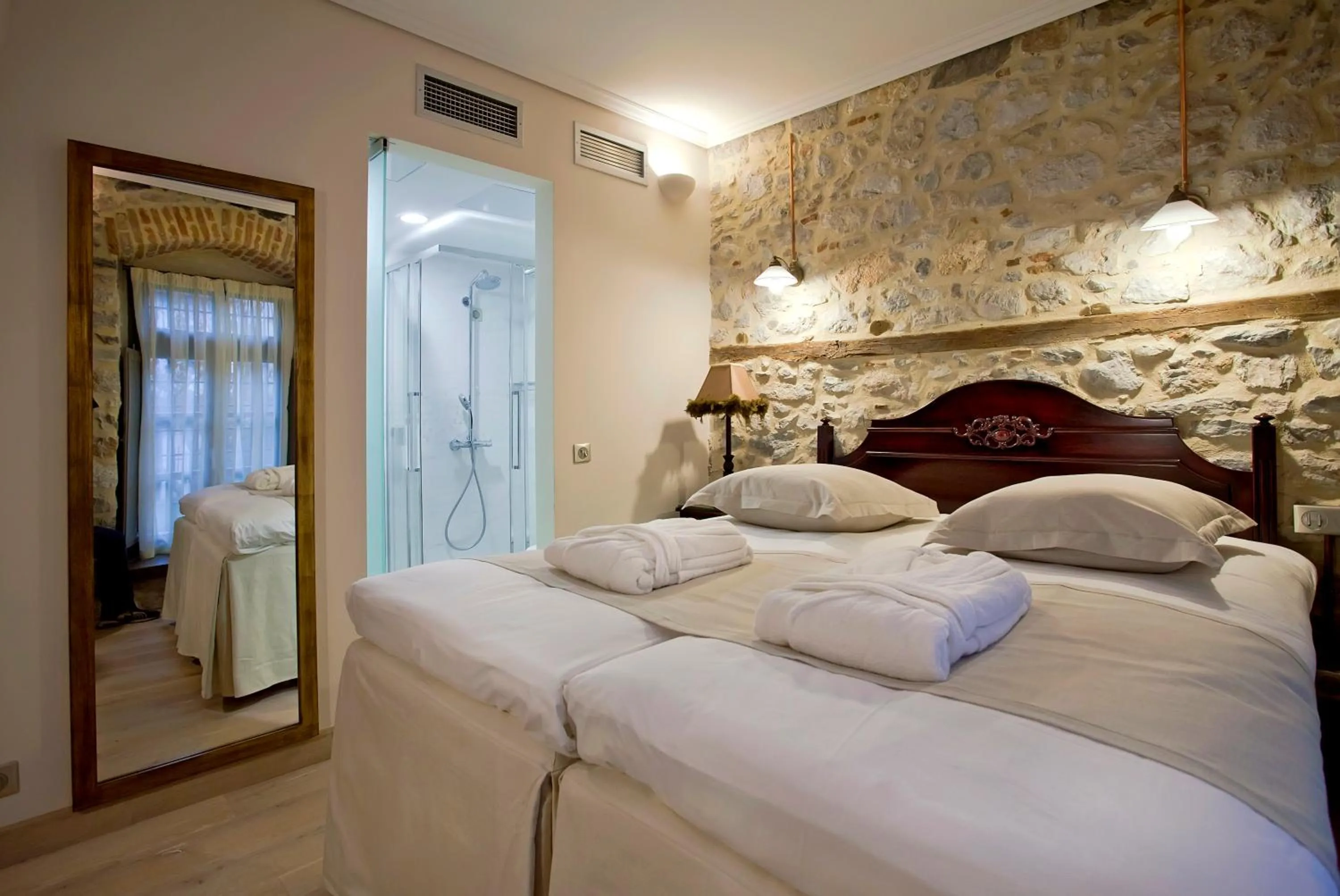 Bedroom, Bed in Hotel Doltso