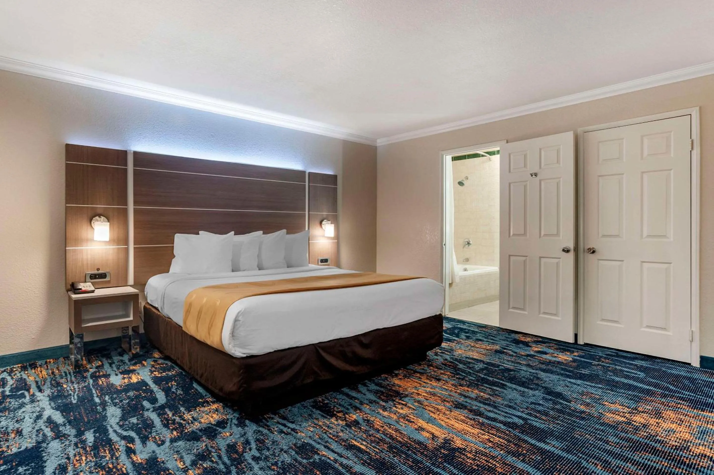 Bedroom, Bed in Quality Inn Blythe I-10