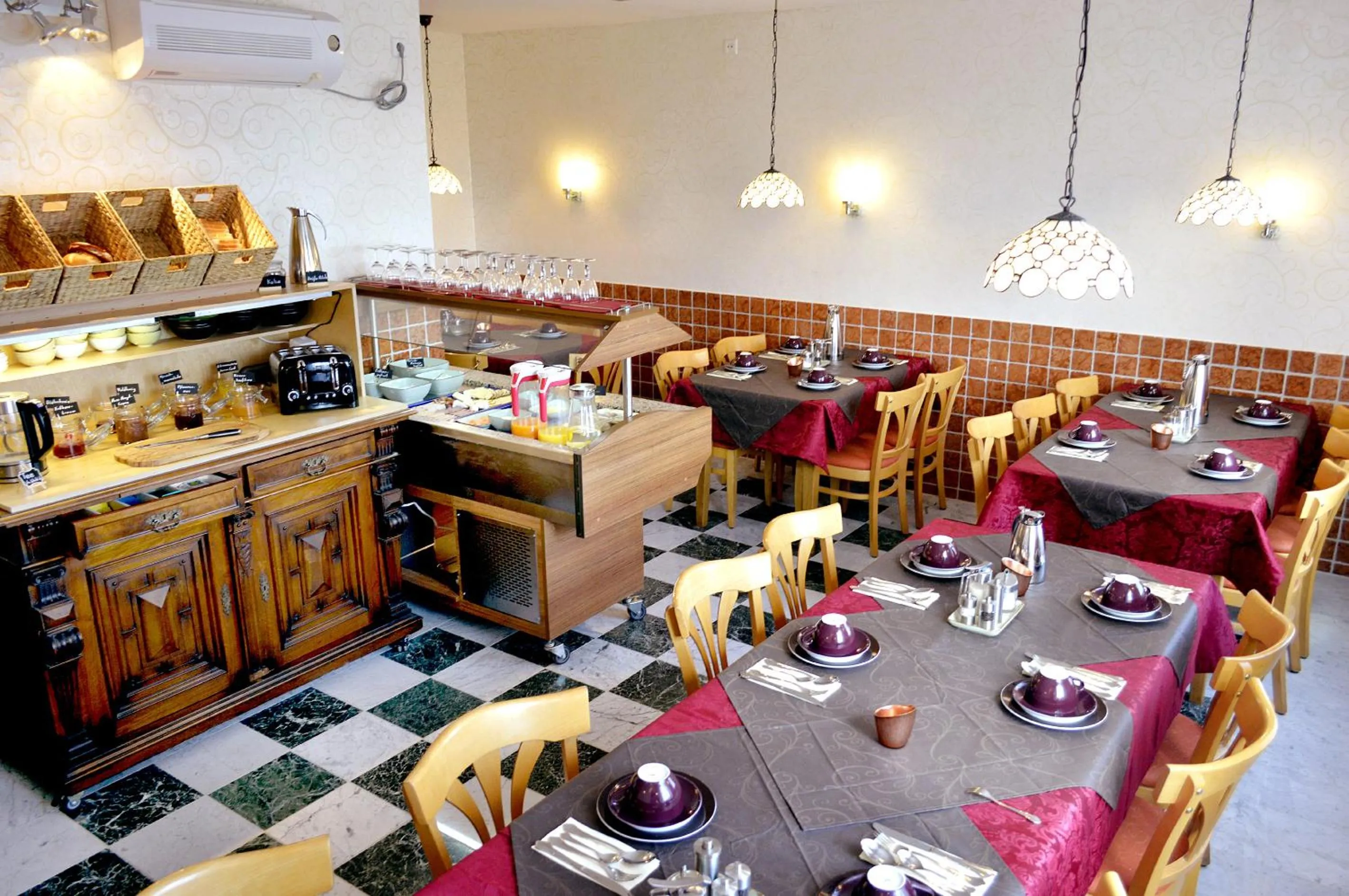 Food and drinks in Hohe Tanne