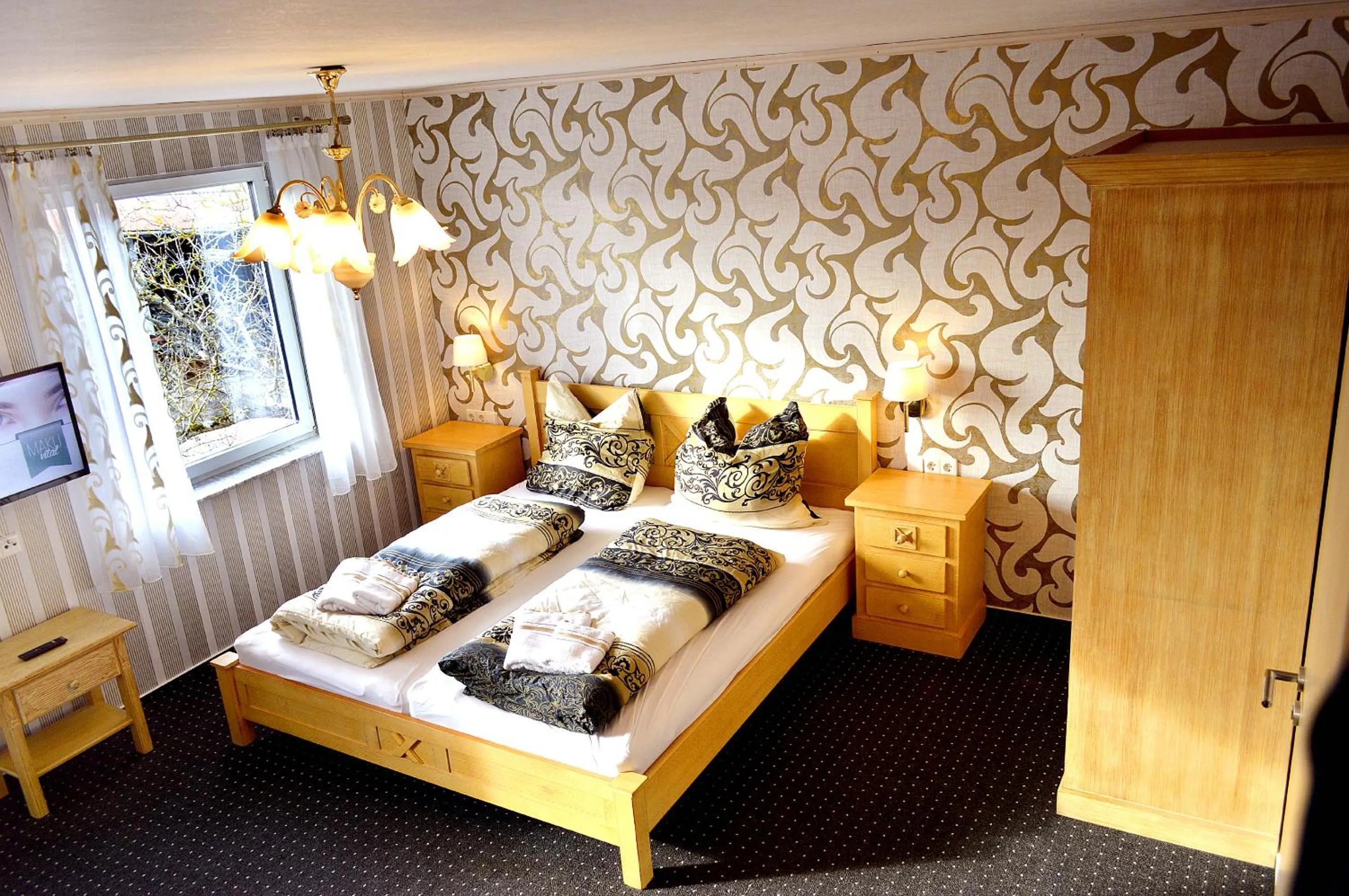 Photo of the whole room, Bed in Hohe Tanne