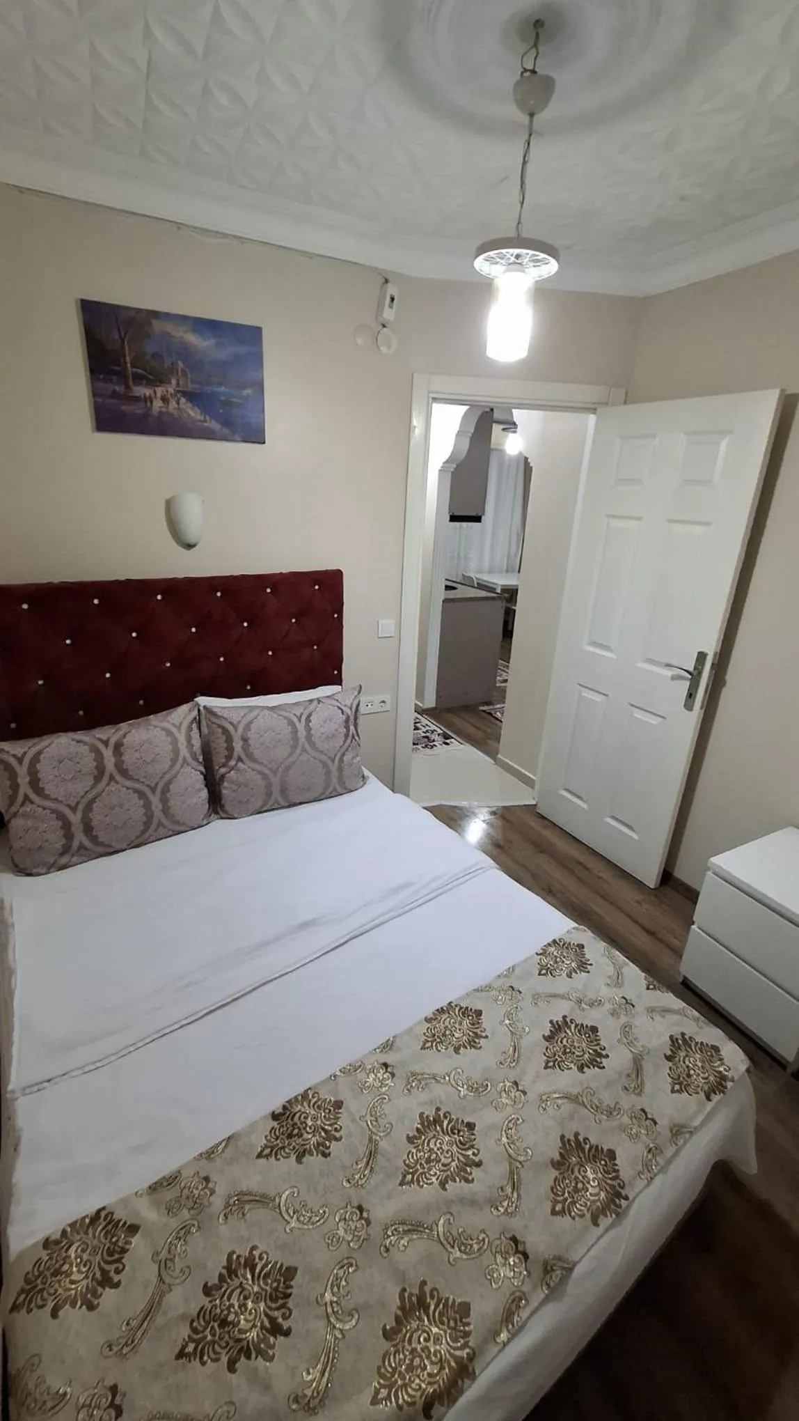 Bedroom, Bed in Burak Apart