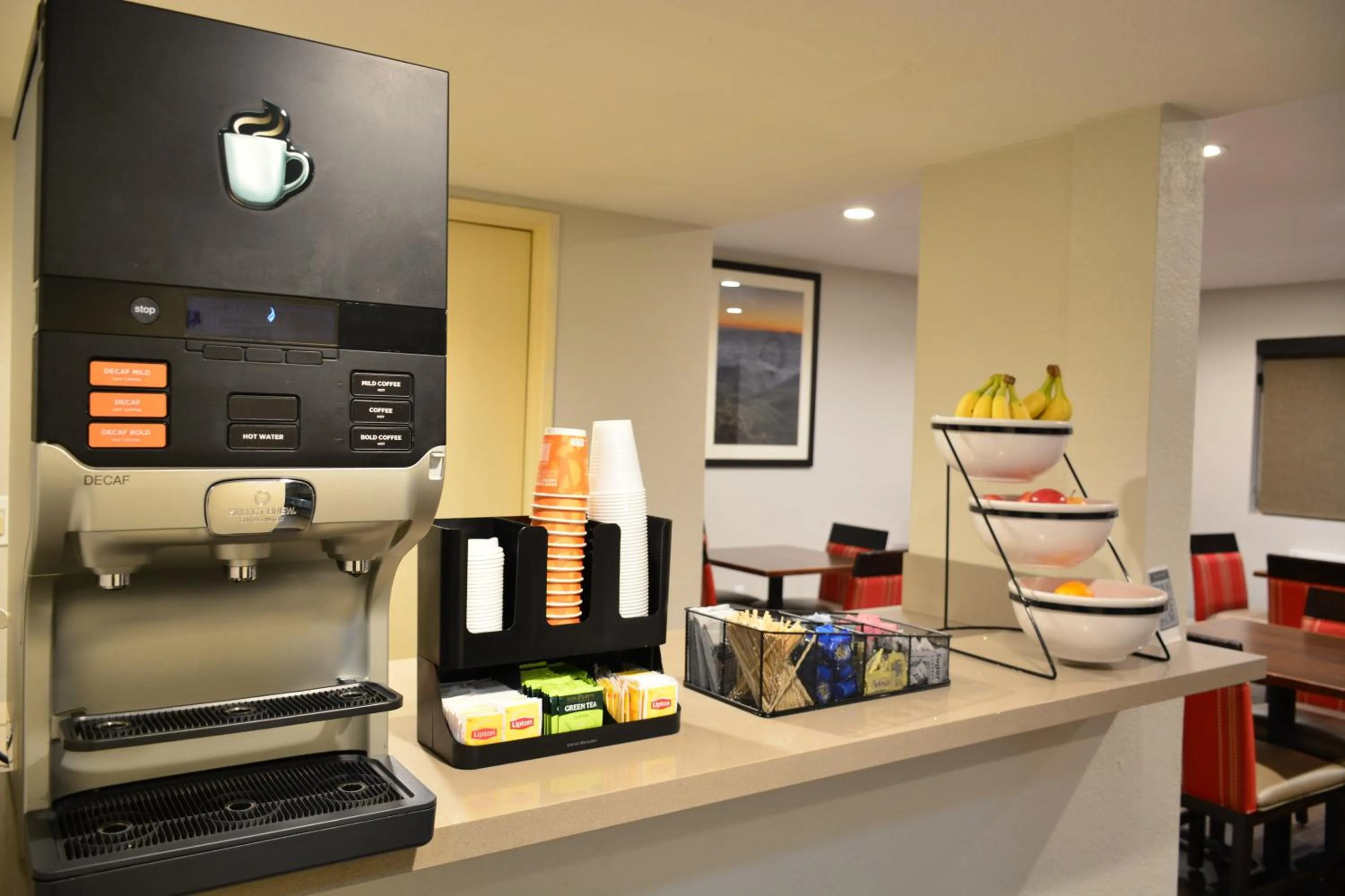 Breakfast in Comfort Inn & Suites Moreno Valley near March Air Reserve Base