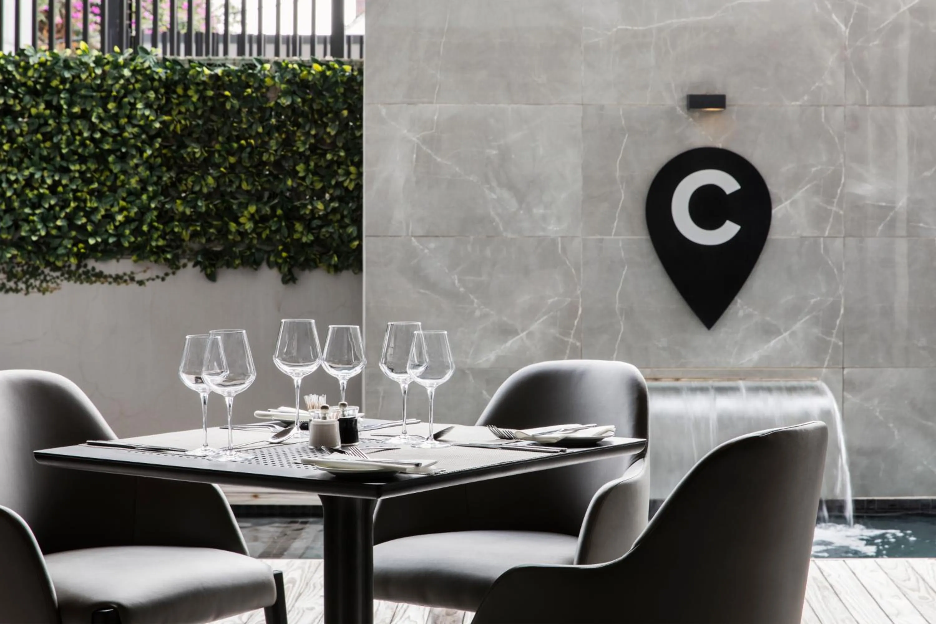 Restaurant/places to eat in The Capital Melrose