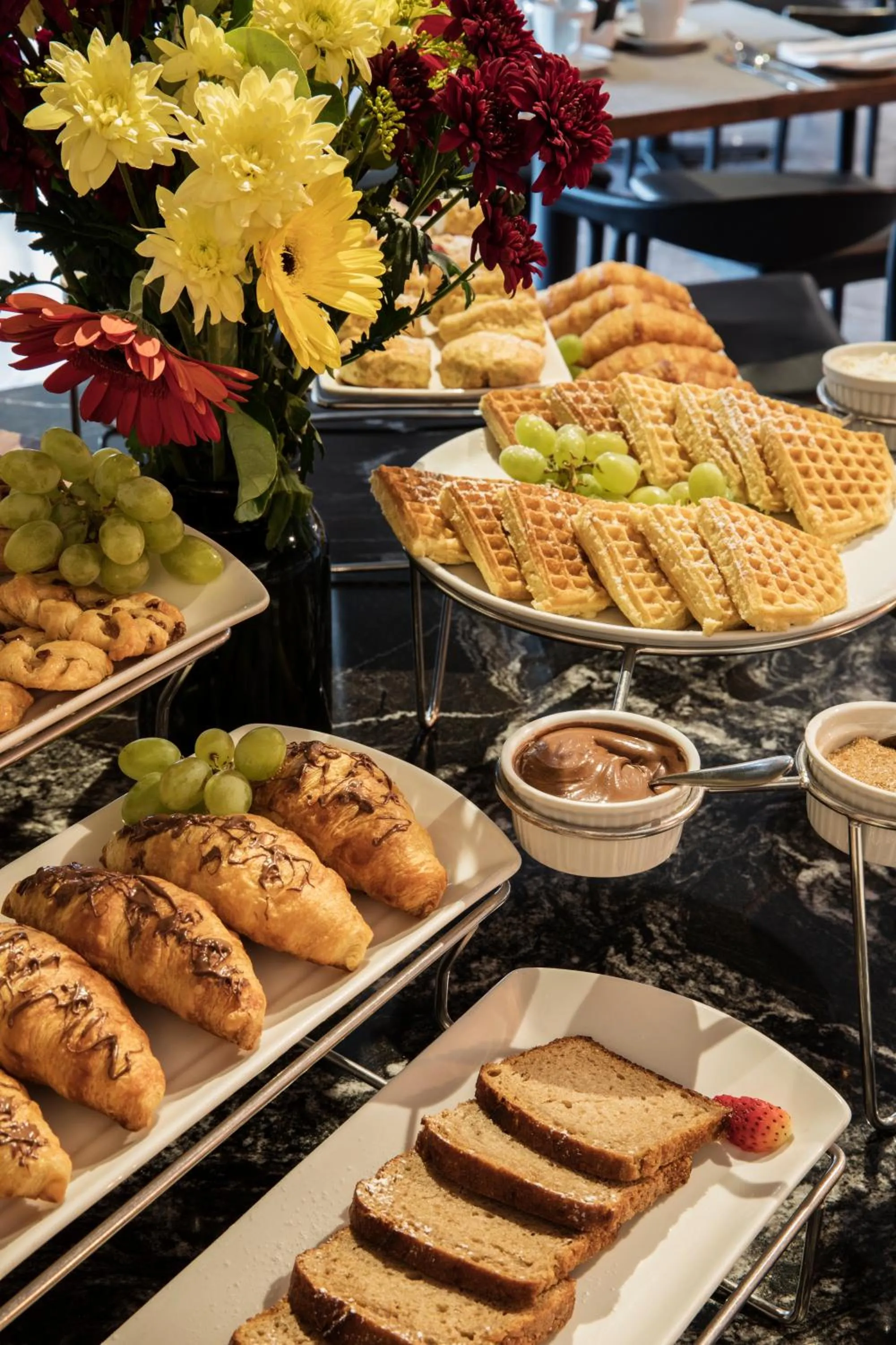 Buffet breakfast in The Capital Melrose