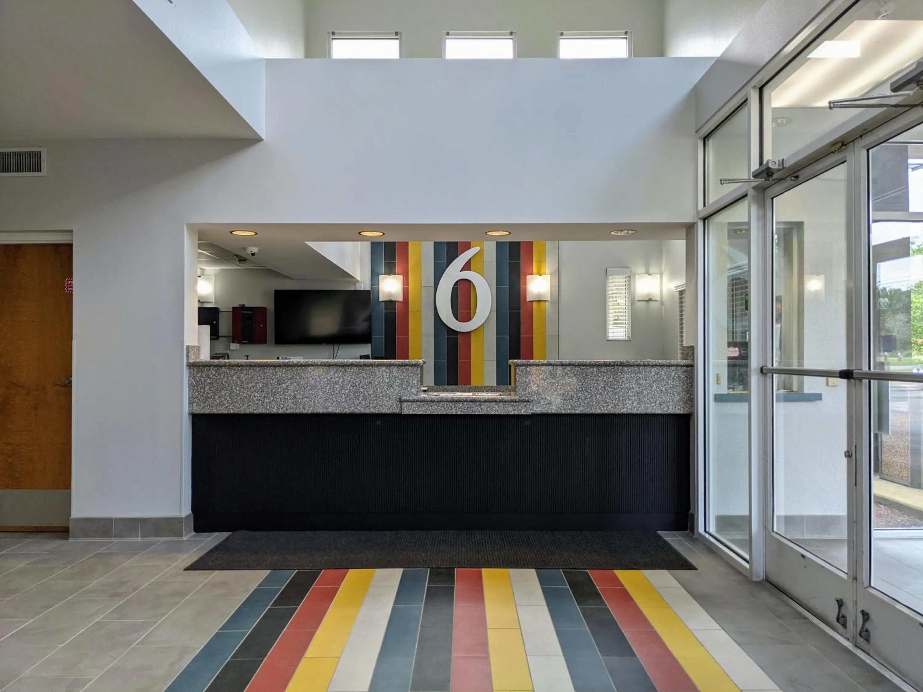 Lobby or reception in Studio 6 Pensacola, FL - West I-10
