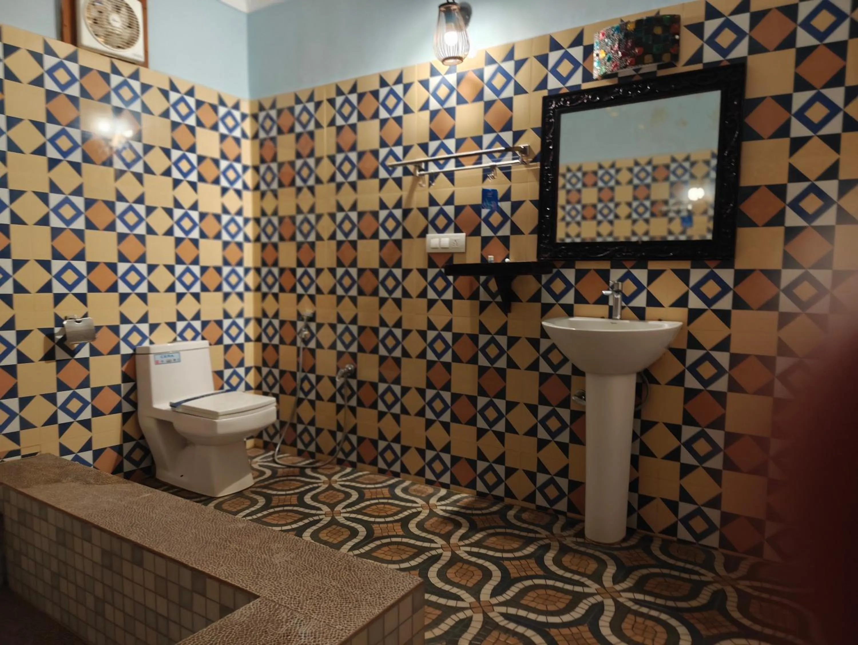 Bathroom in Chola Heritage Resort