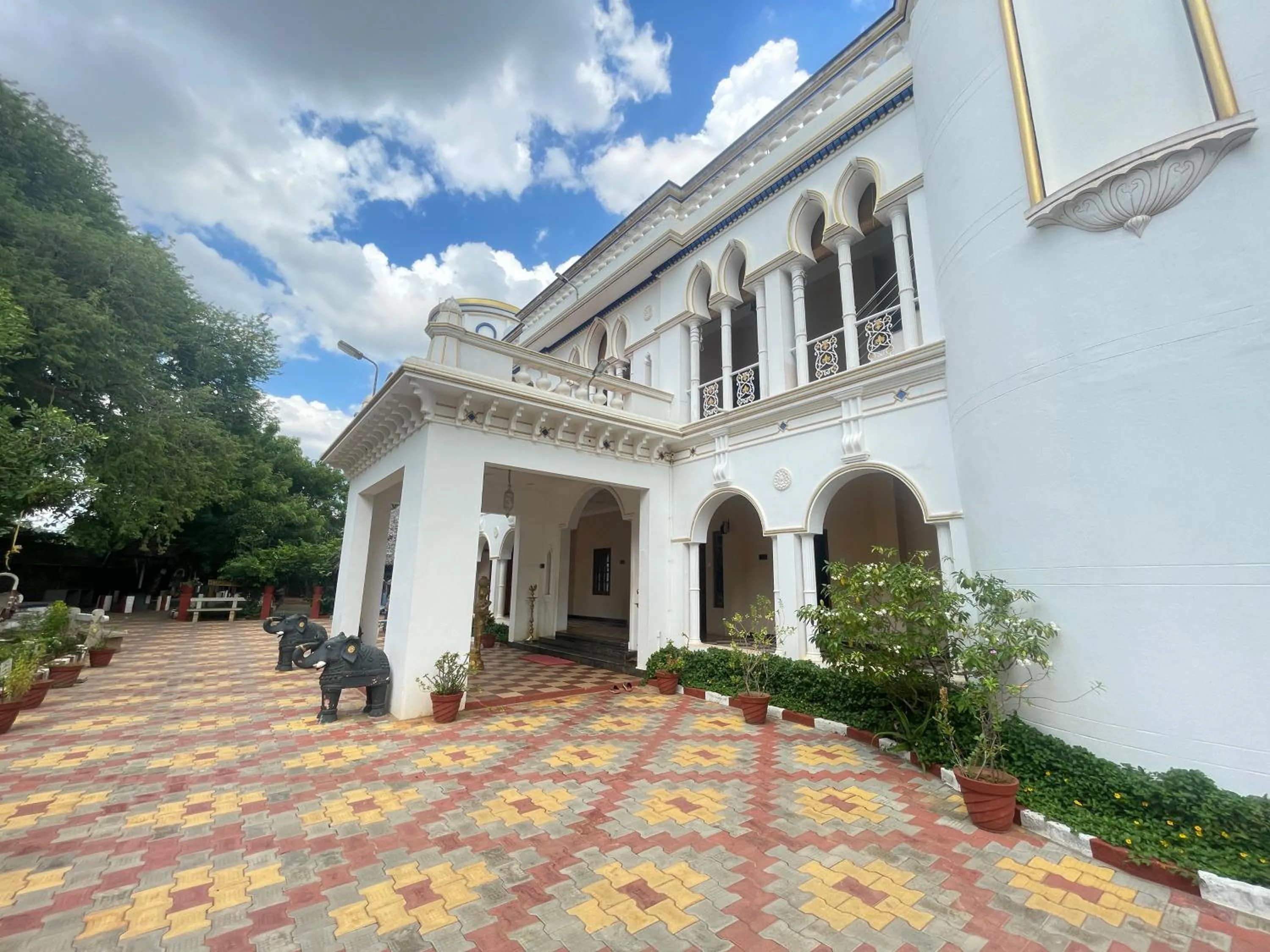 Chola Heritage Resort