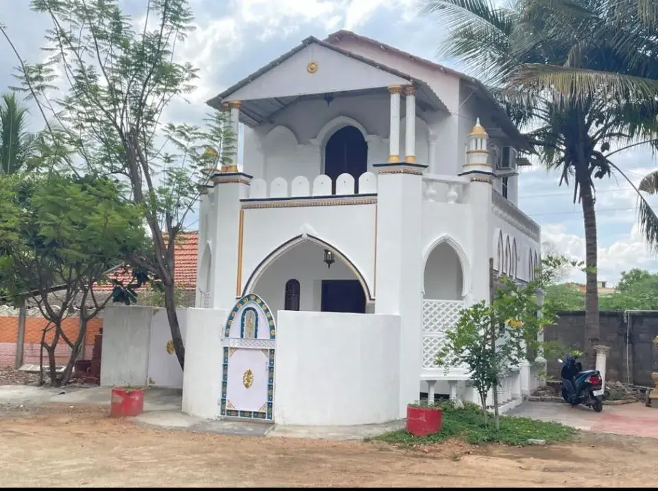 One-Bedroom House in Chola Heritage Resort One-Bedroom House in Chola Heritage Resort