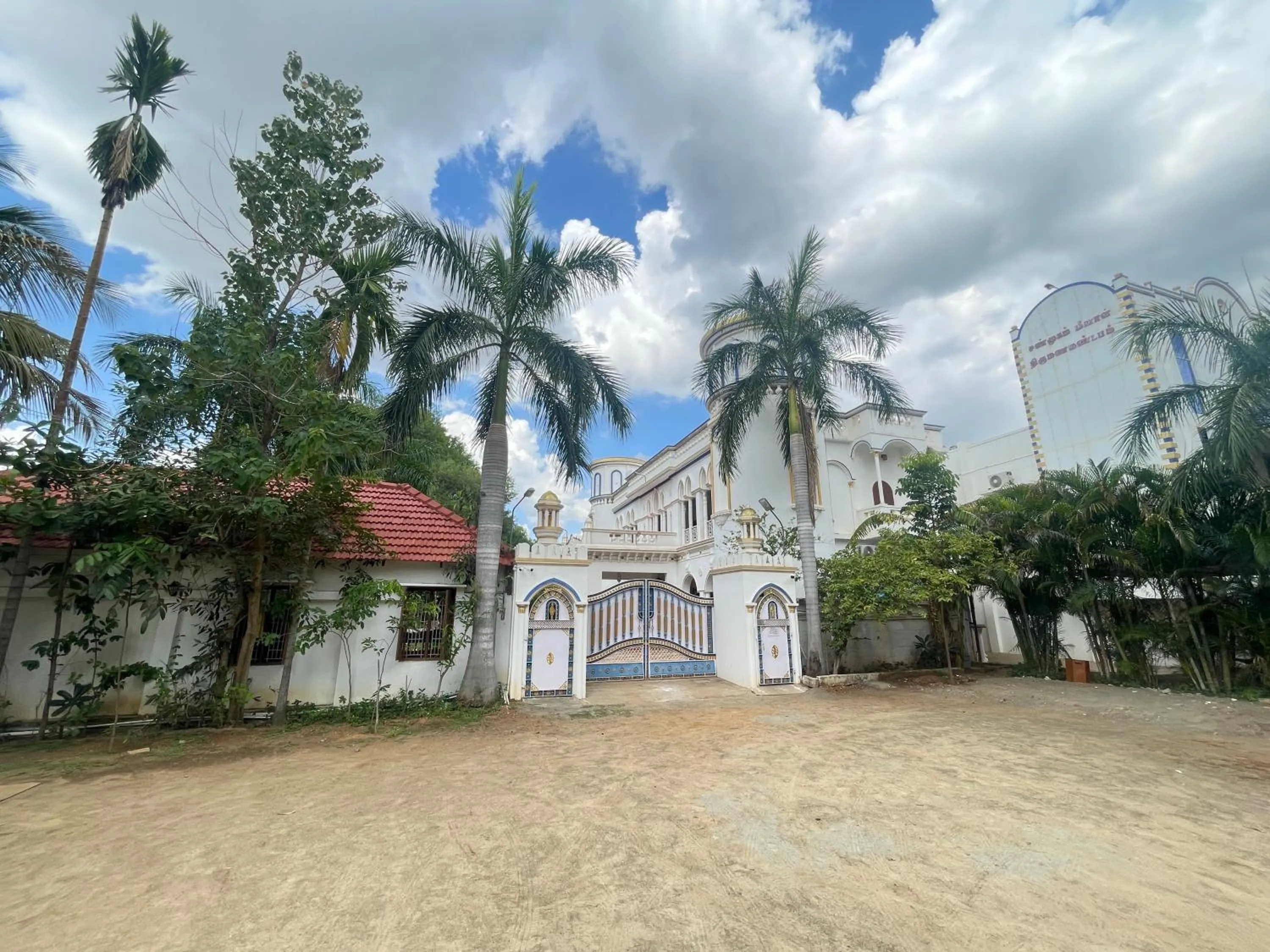 Property building in Chola Heritage Resort
